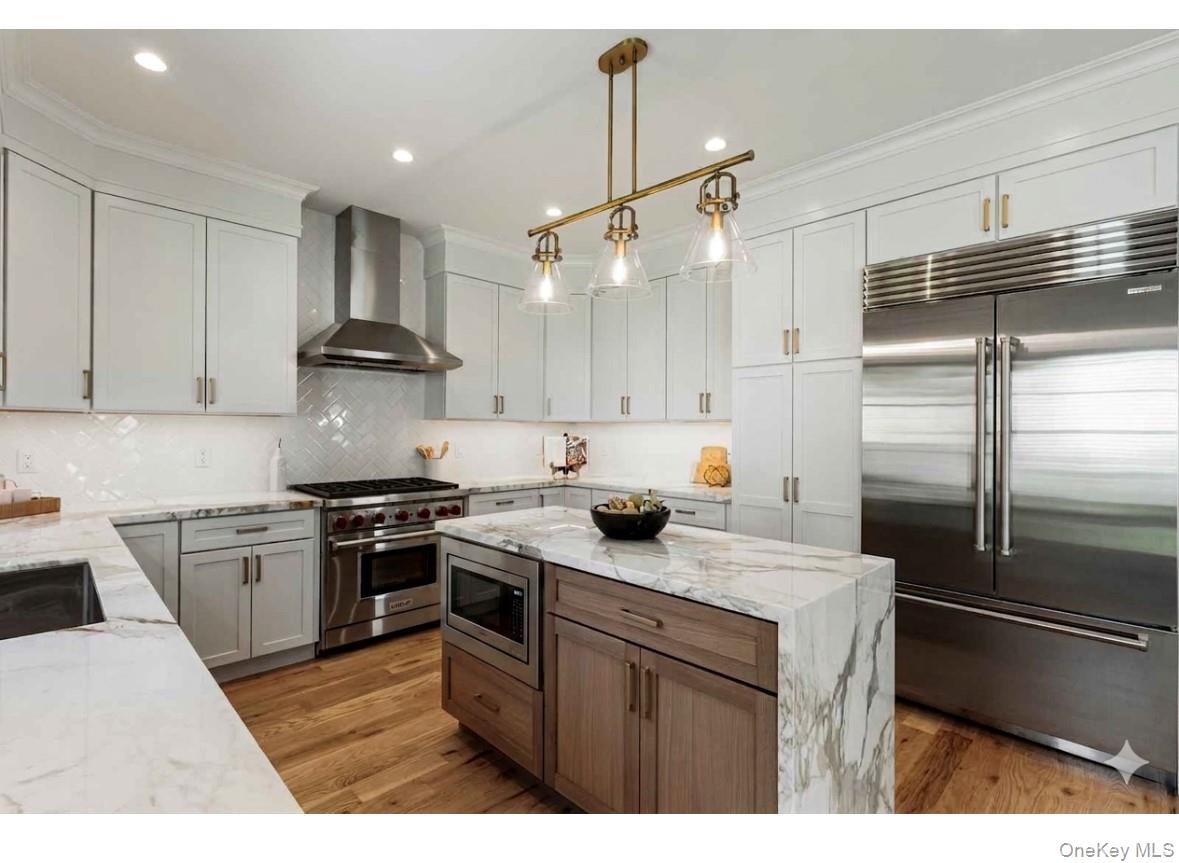 33 3rd Street Property Photo 4