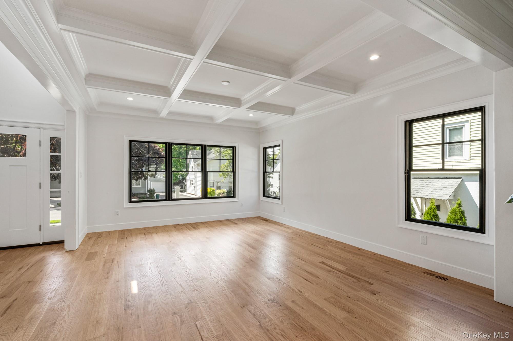 33 3rd Street Property Photo 12