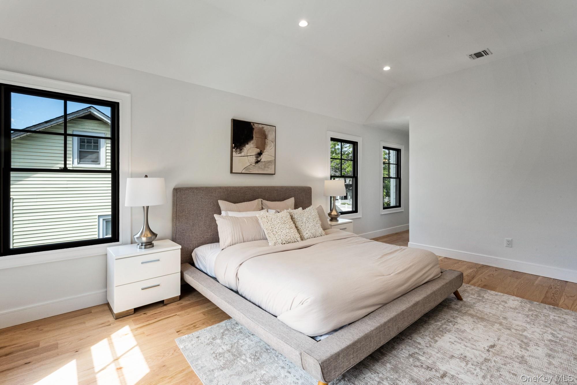 33 3rd Street Property Photo 18