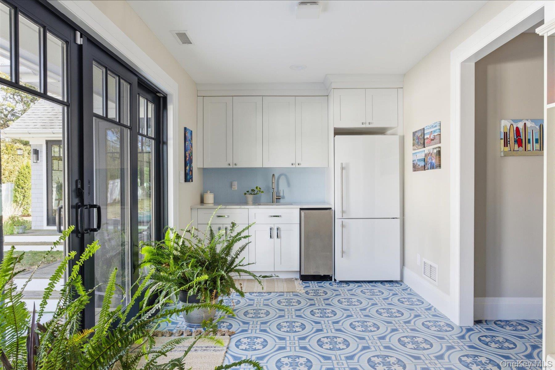 4 Post Lane Property Photo 31