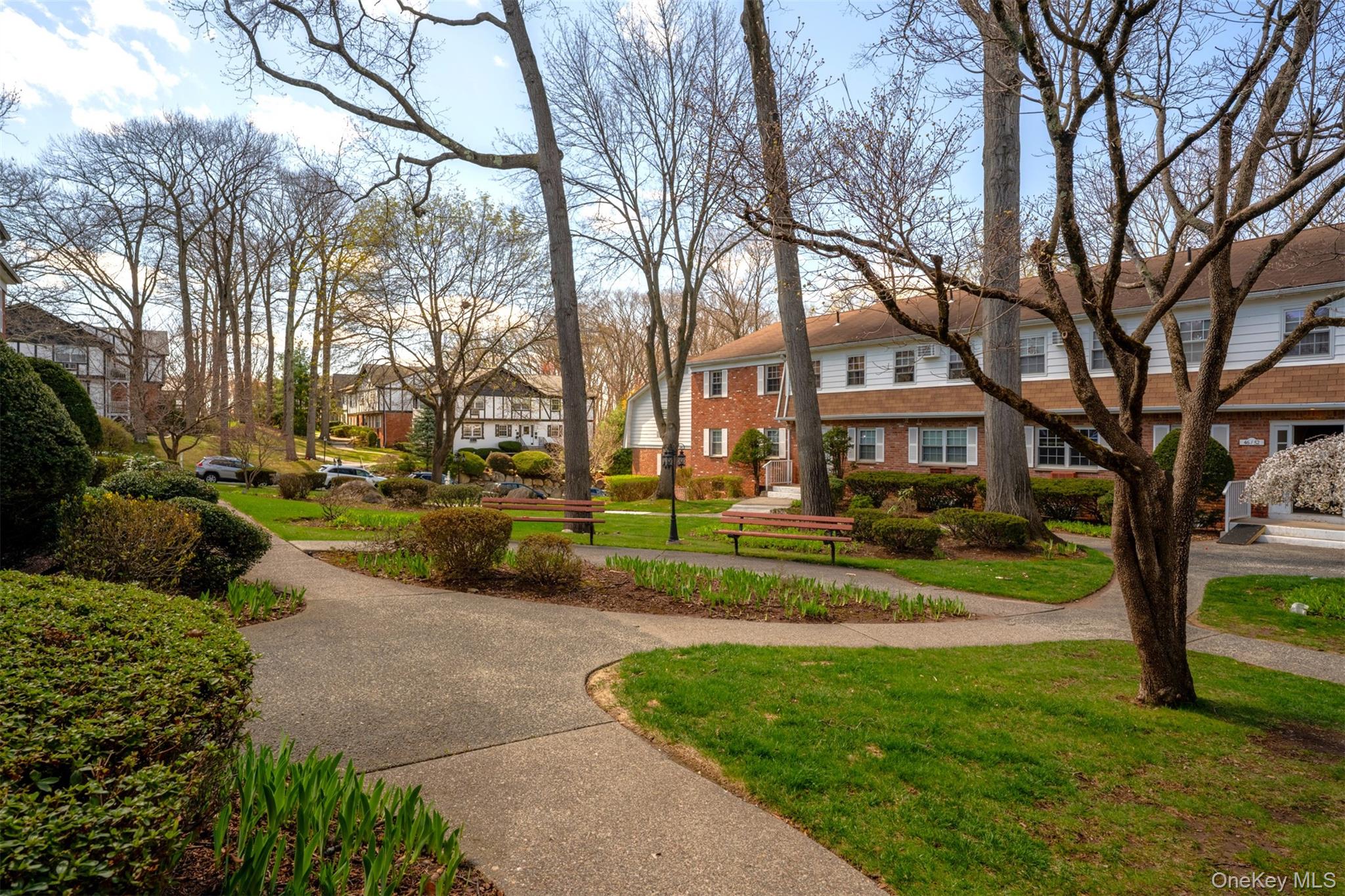 68 Parkside Drive 68 Property Photo 2