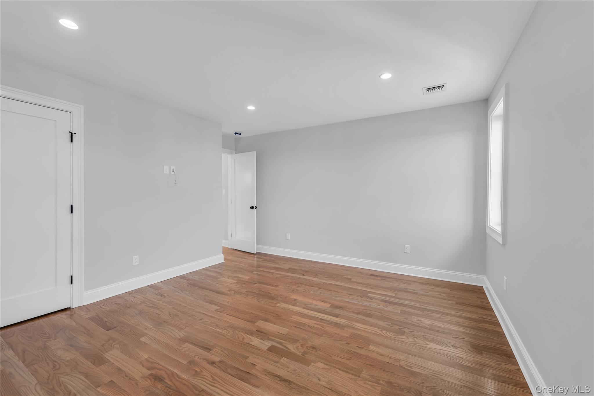 2437 Archer Street Property Photo 17
