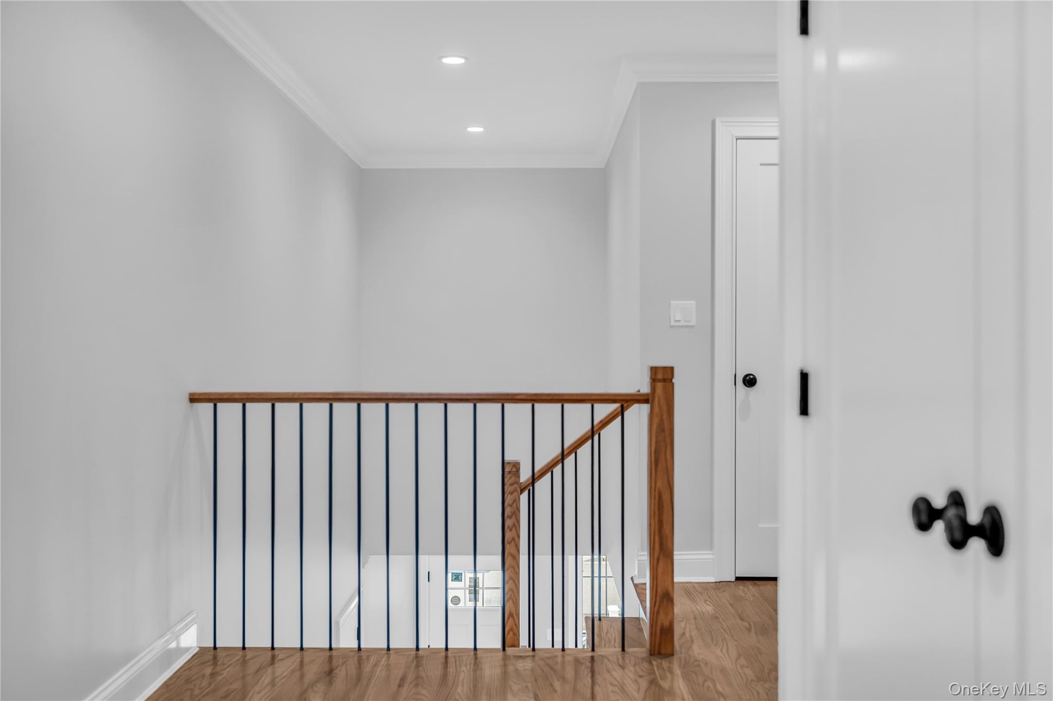 2437 Archer Street Property Photo 32
