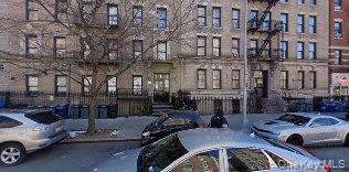 30 Macombs Place 24