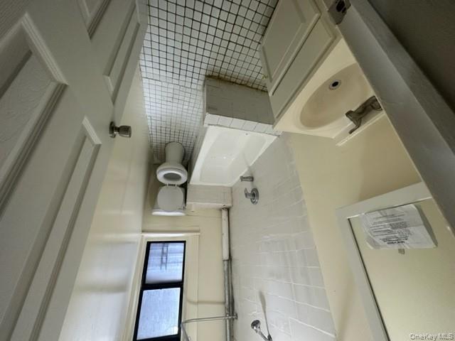 30 Macombs Place 24 Property Photo 16