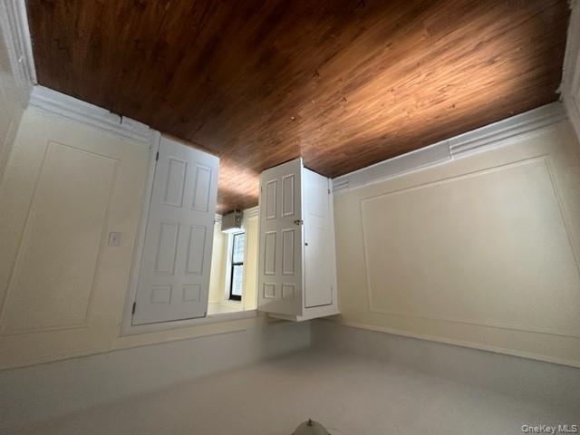 30 Macombs Place 24 Property Photo 19