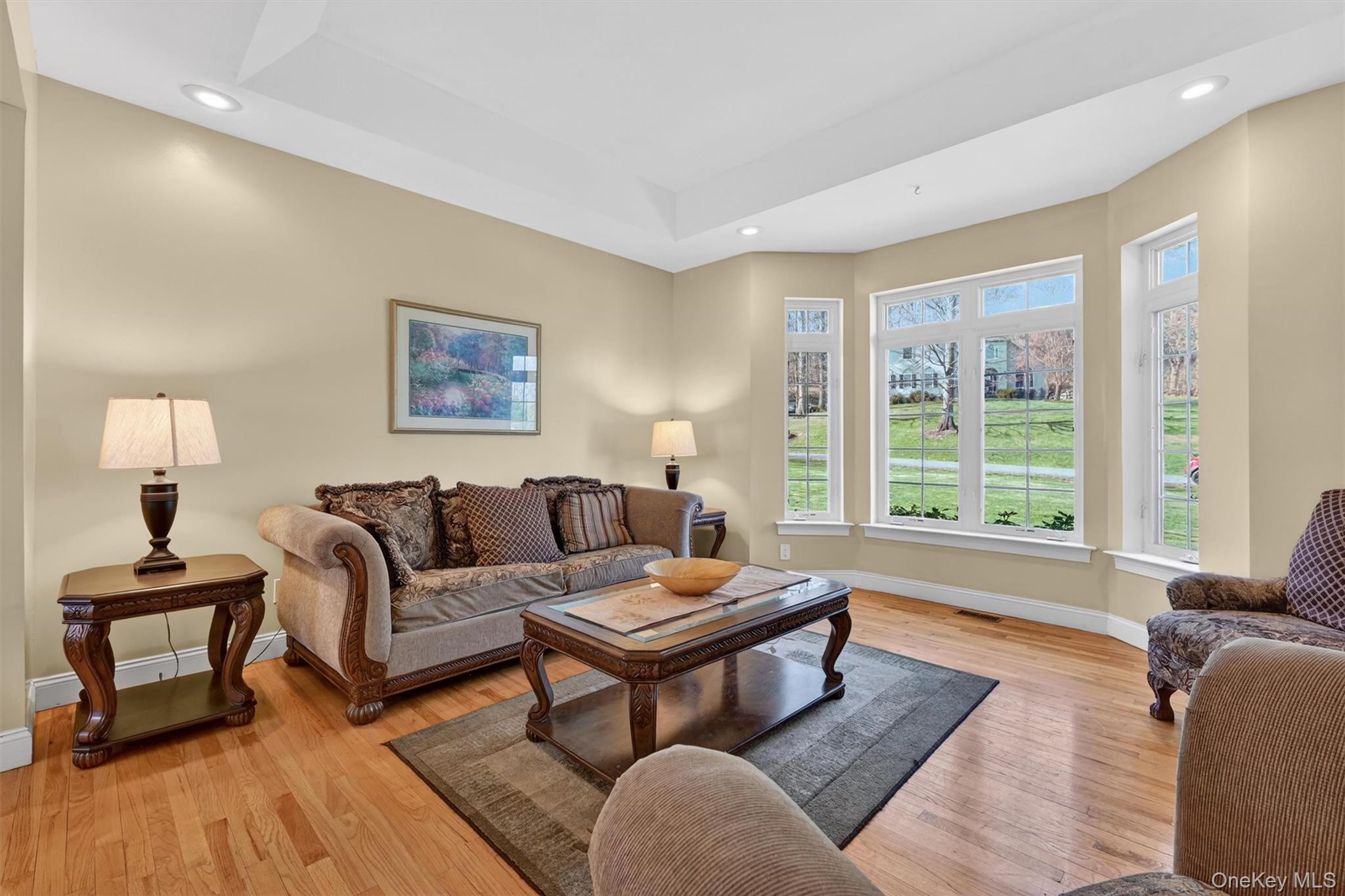 47 Willets Way Property Photo 2