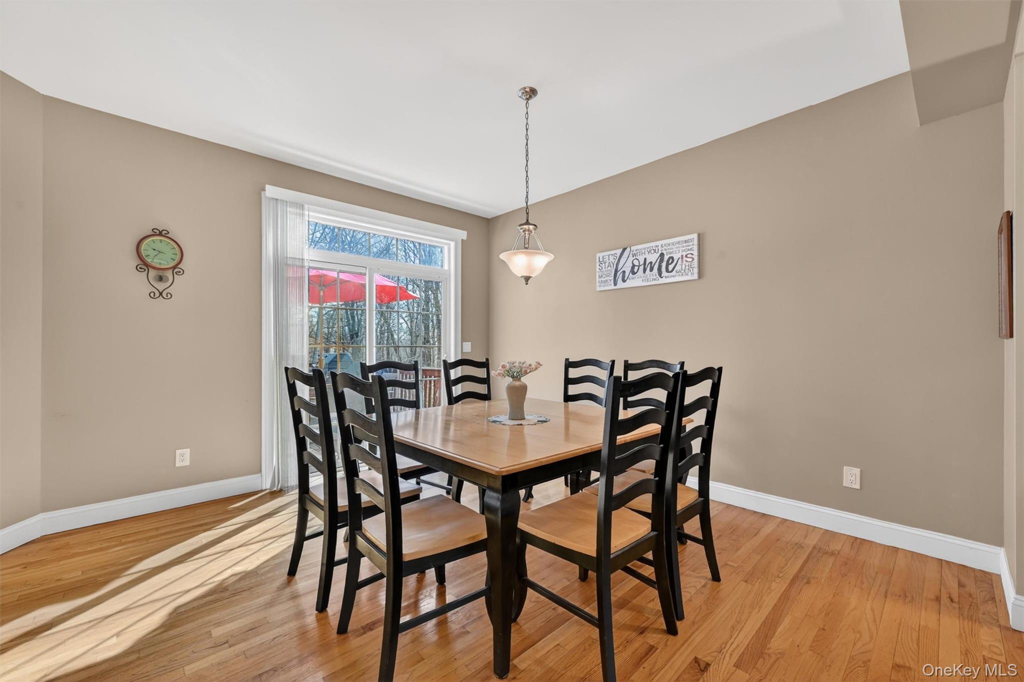 47 Willets Way Property Photo 11