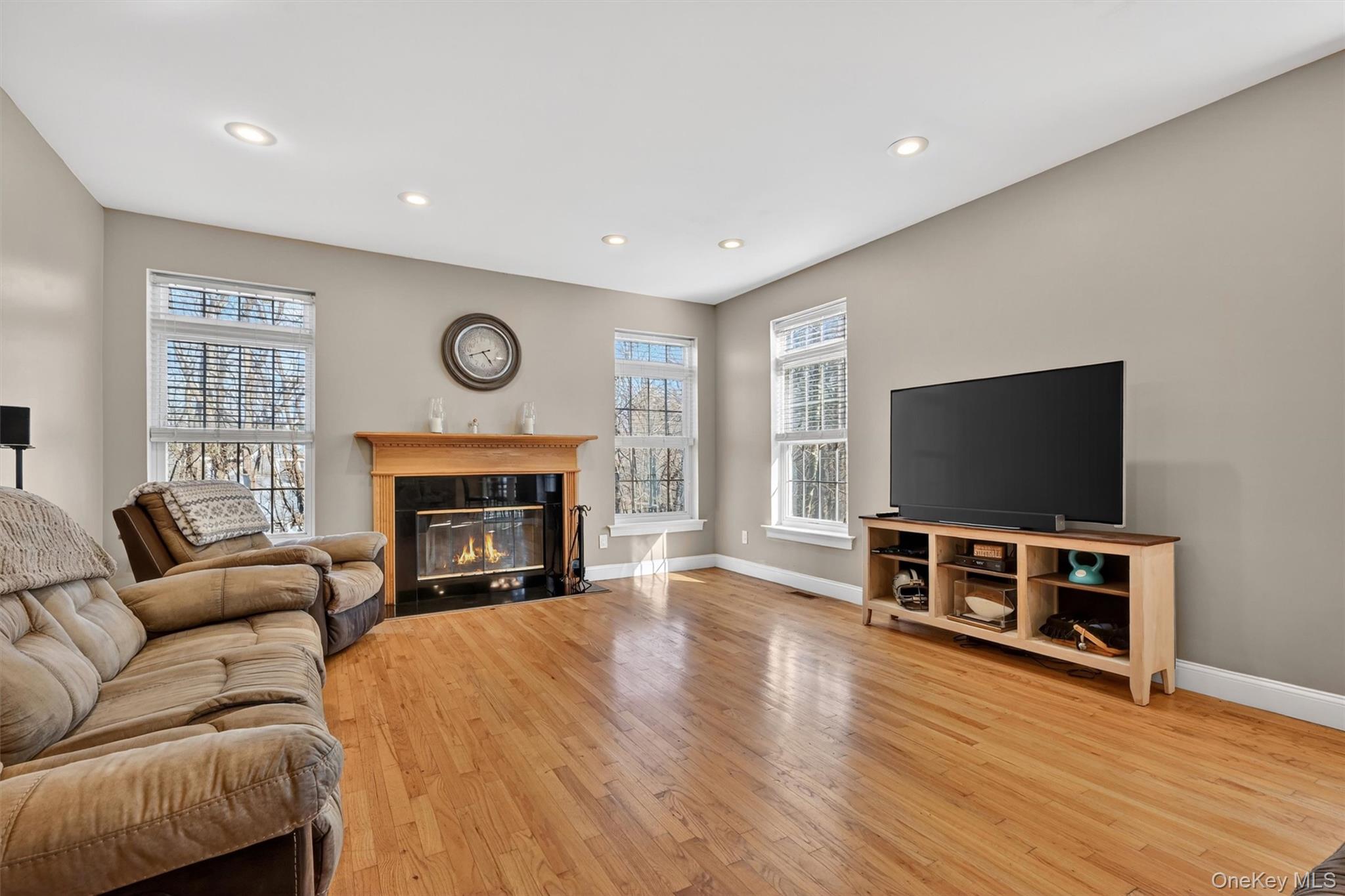 47 Willets Way Property Photo 12