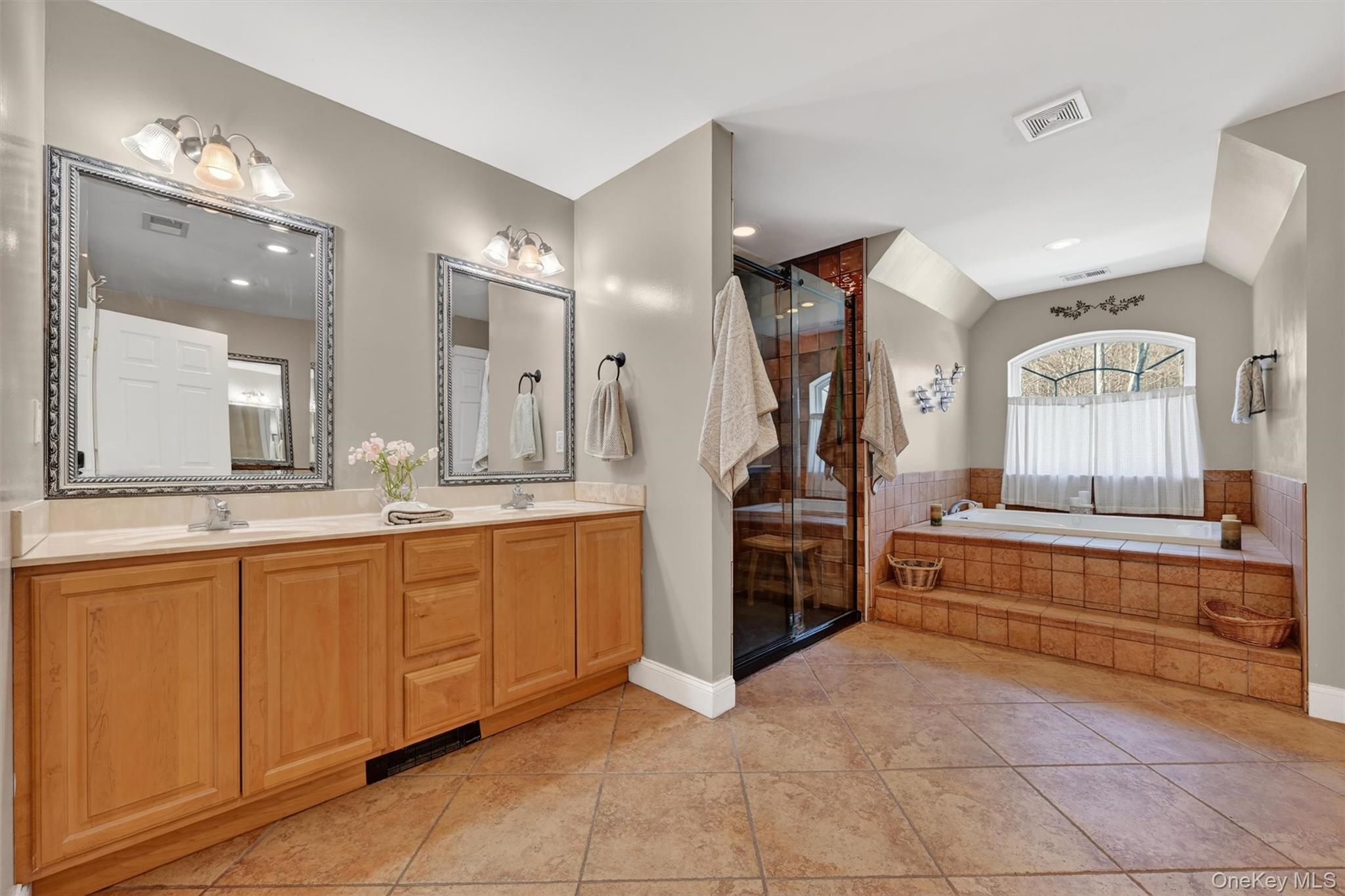 47 Willets Way Property Photo 26