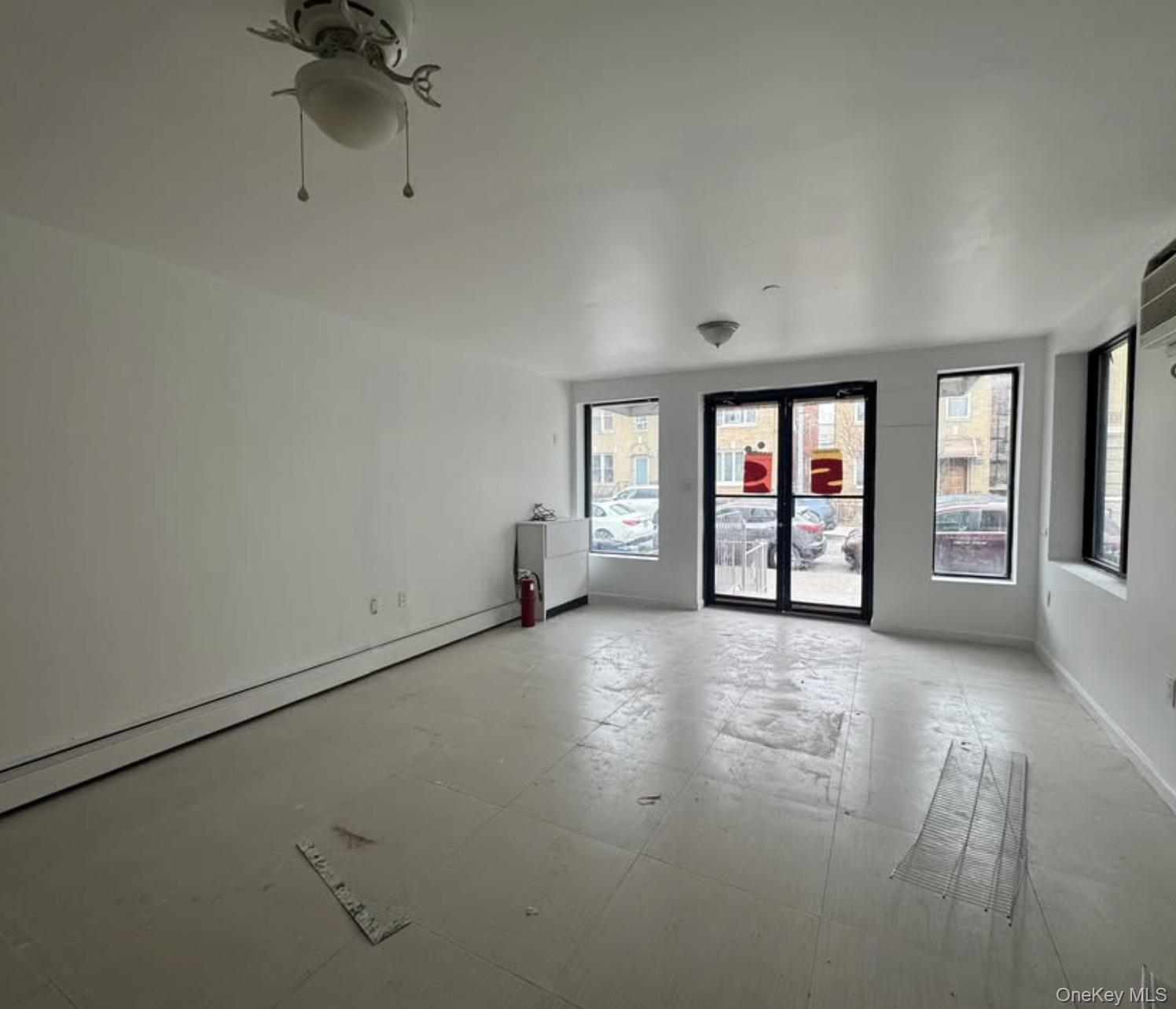 2590 41st Street Property Photo 3