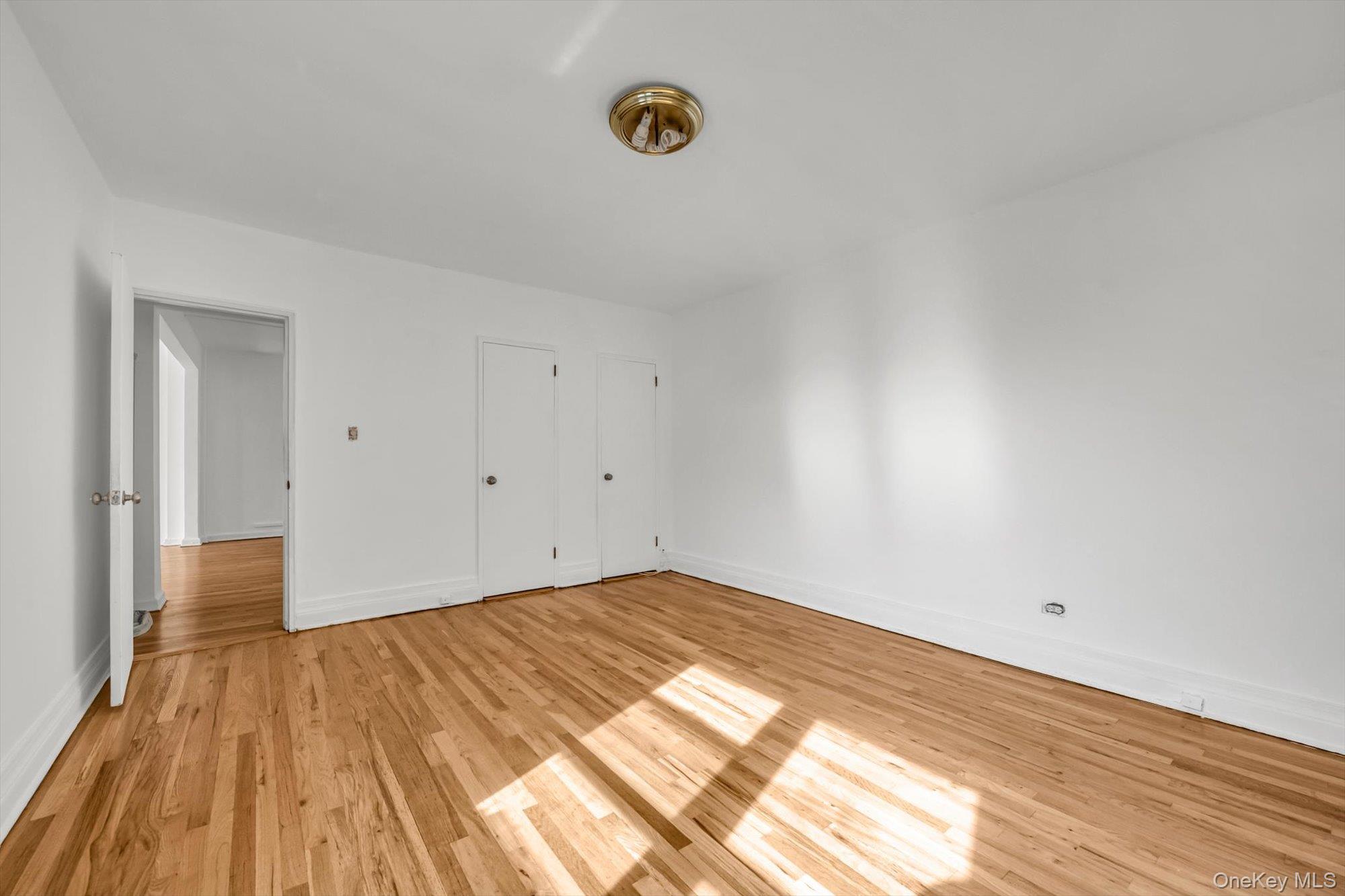 79-10 34th Avenue 7w Property Photo 11