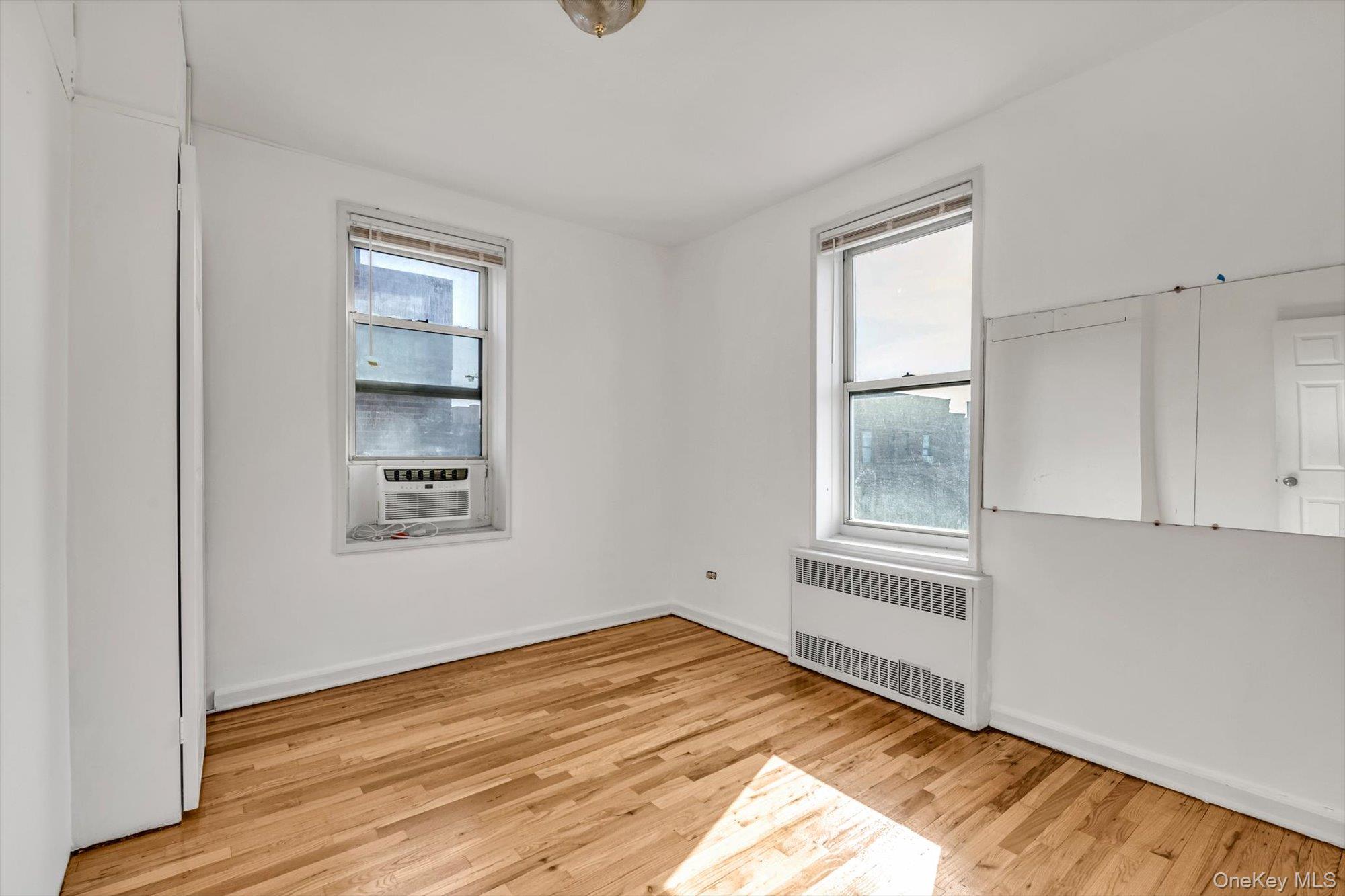 79-10 34th Avenue 7w Property Photo 12