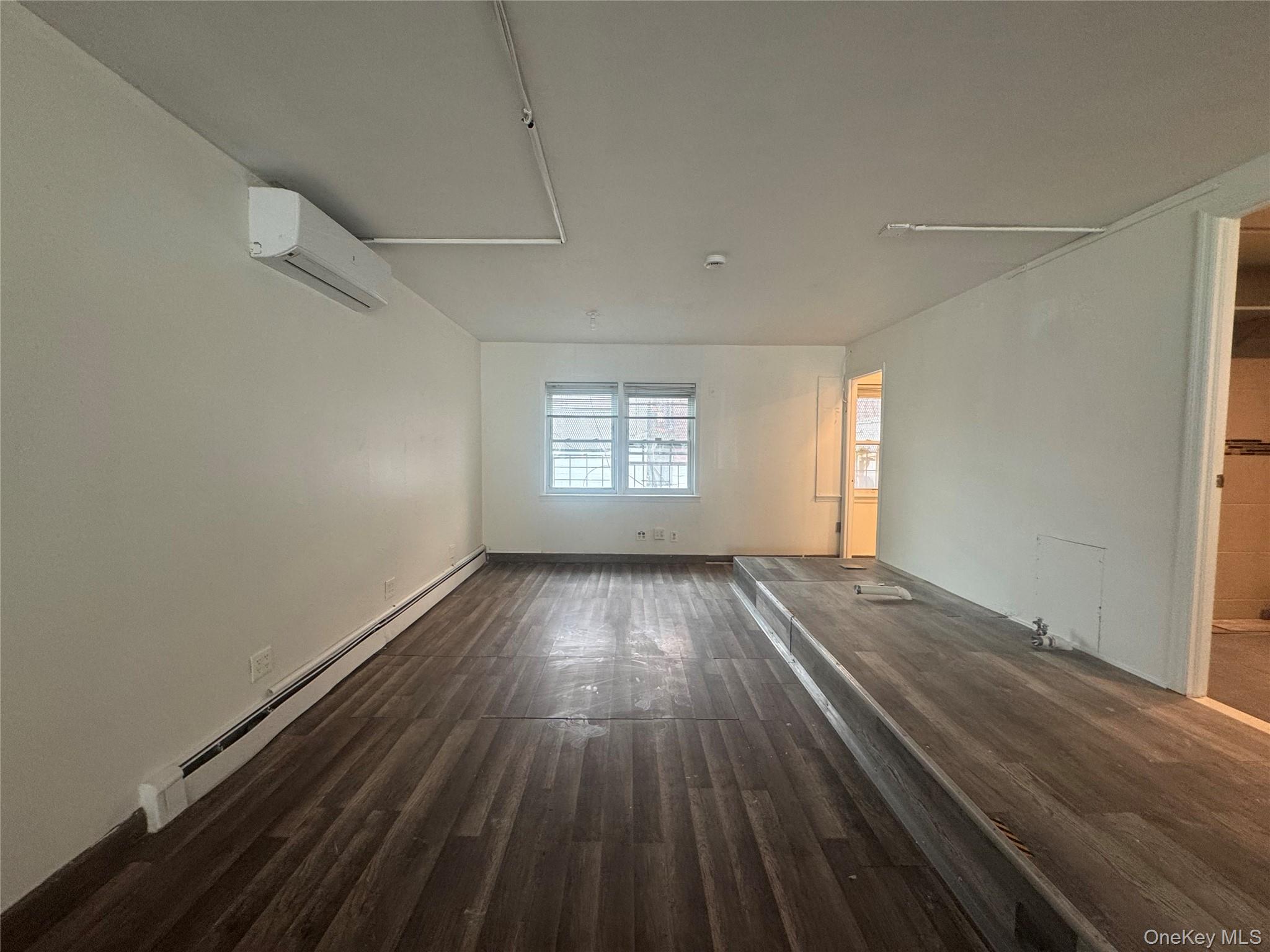 96th Street And 40th Road 96th Street Property Photo 4