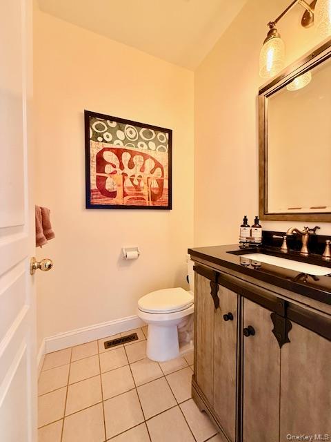 4 Broad Street Property Photo 11
