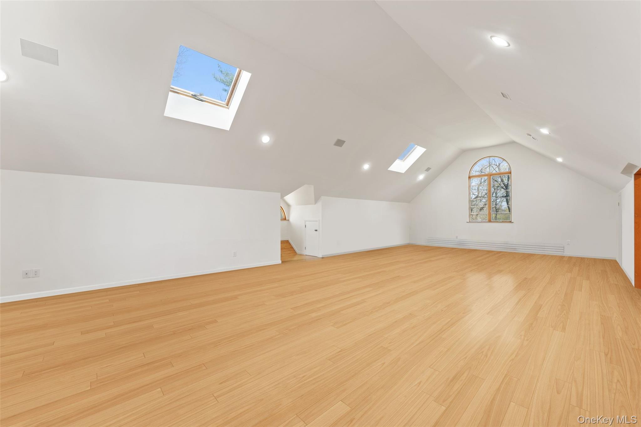 2 High Point Terrace Property Photo 17