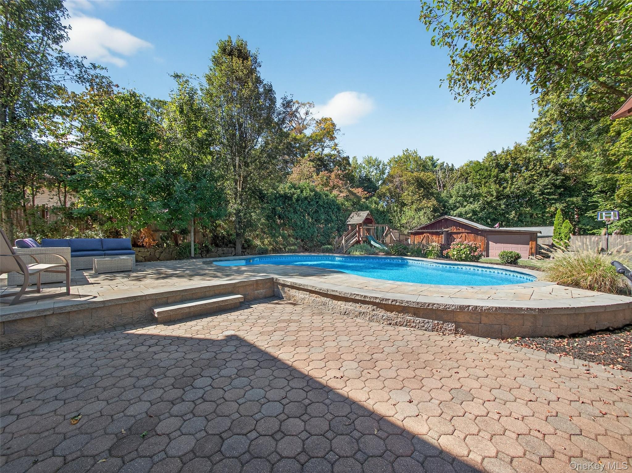 3 Hillside Avenue Property Photo 29