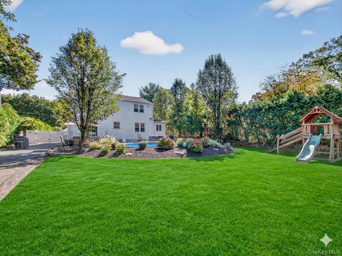 3 Hillside Avenue Property Photo 32