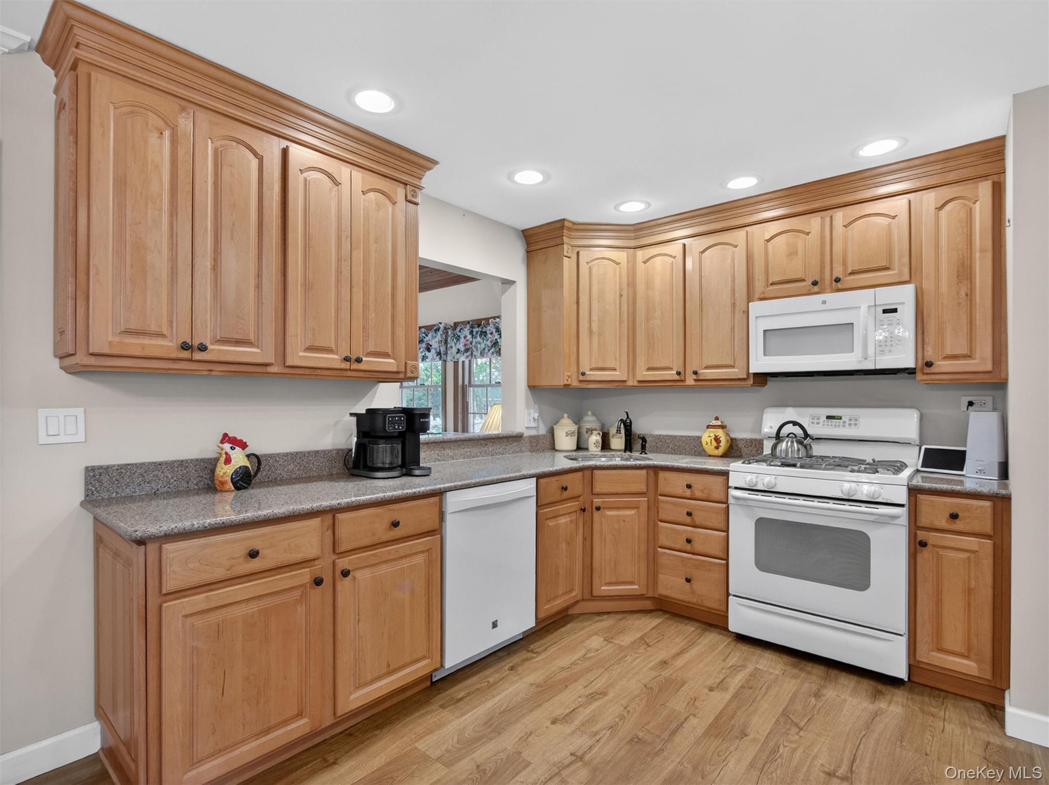 37 Maplewood Boulevard Property Photo 13