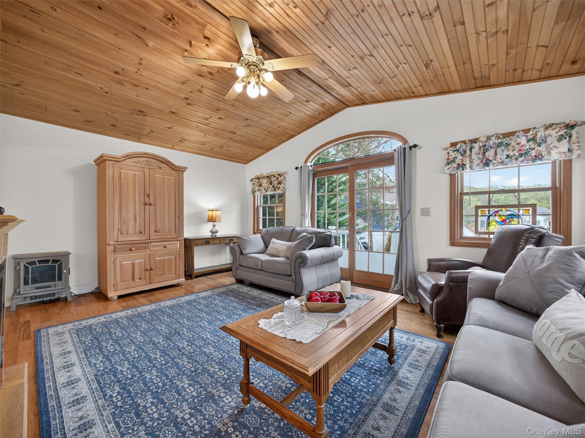 37 Maplewood Boulevard Property Photo 18
