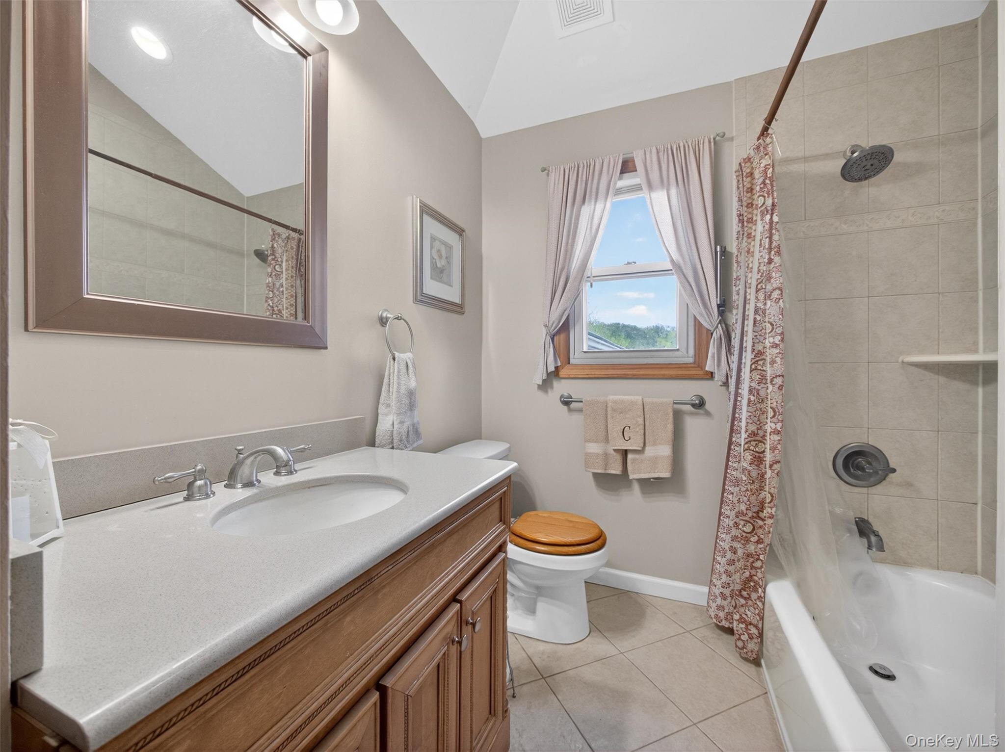 37 Maplewood Boulevard Property Photo 21