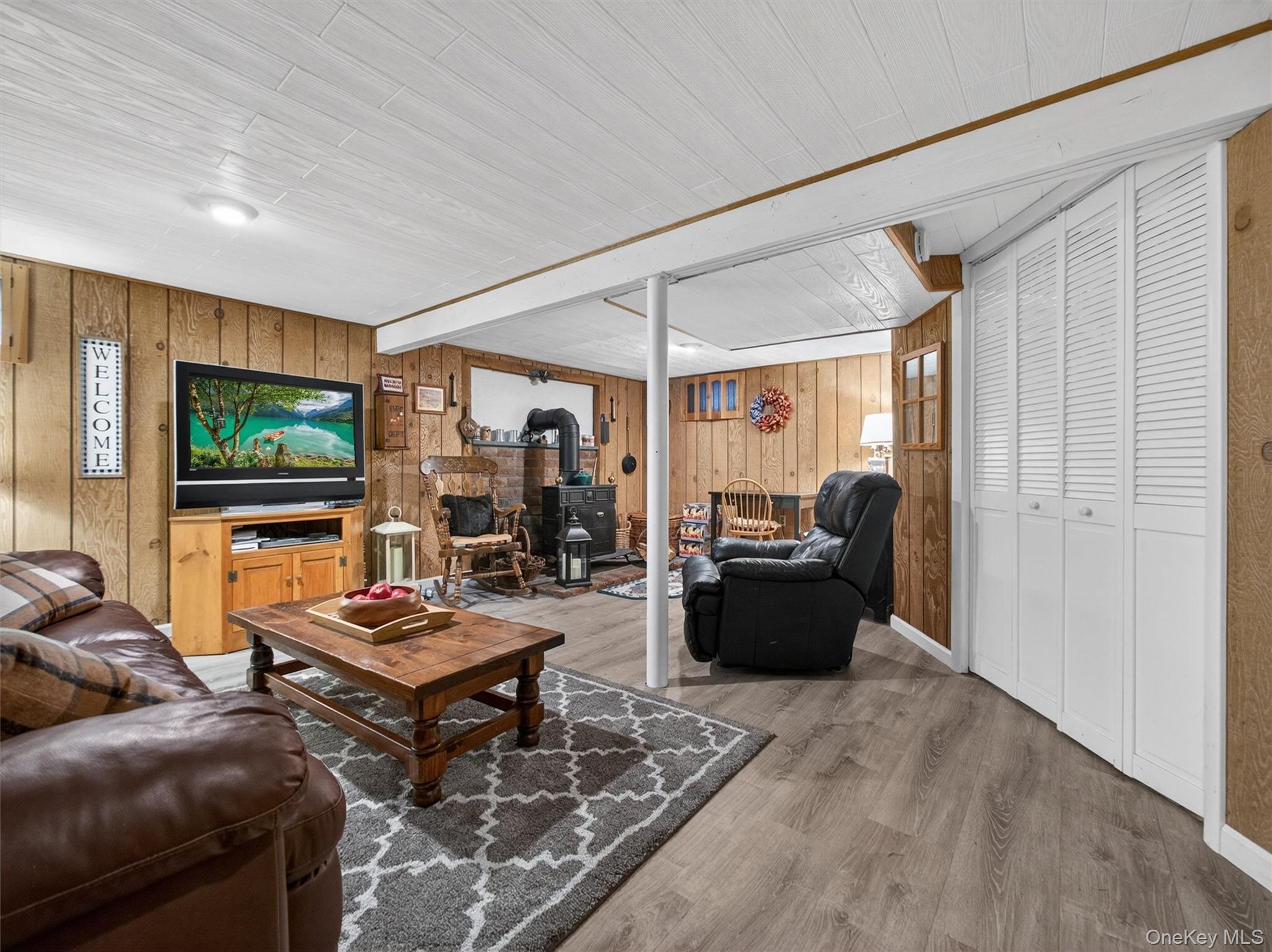 37 Maplewood Boulevard Property Photo 25