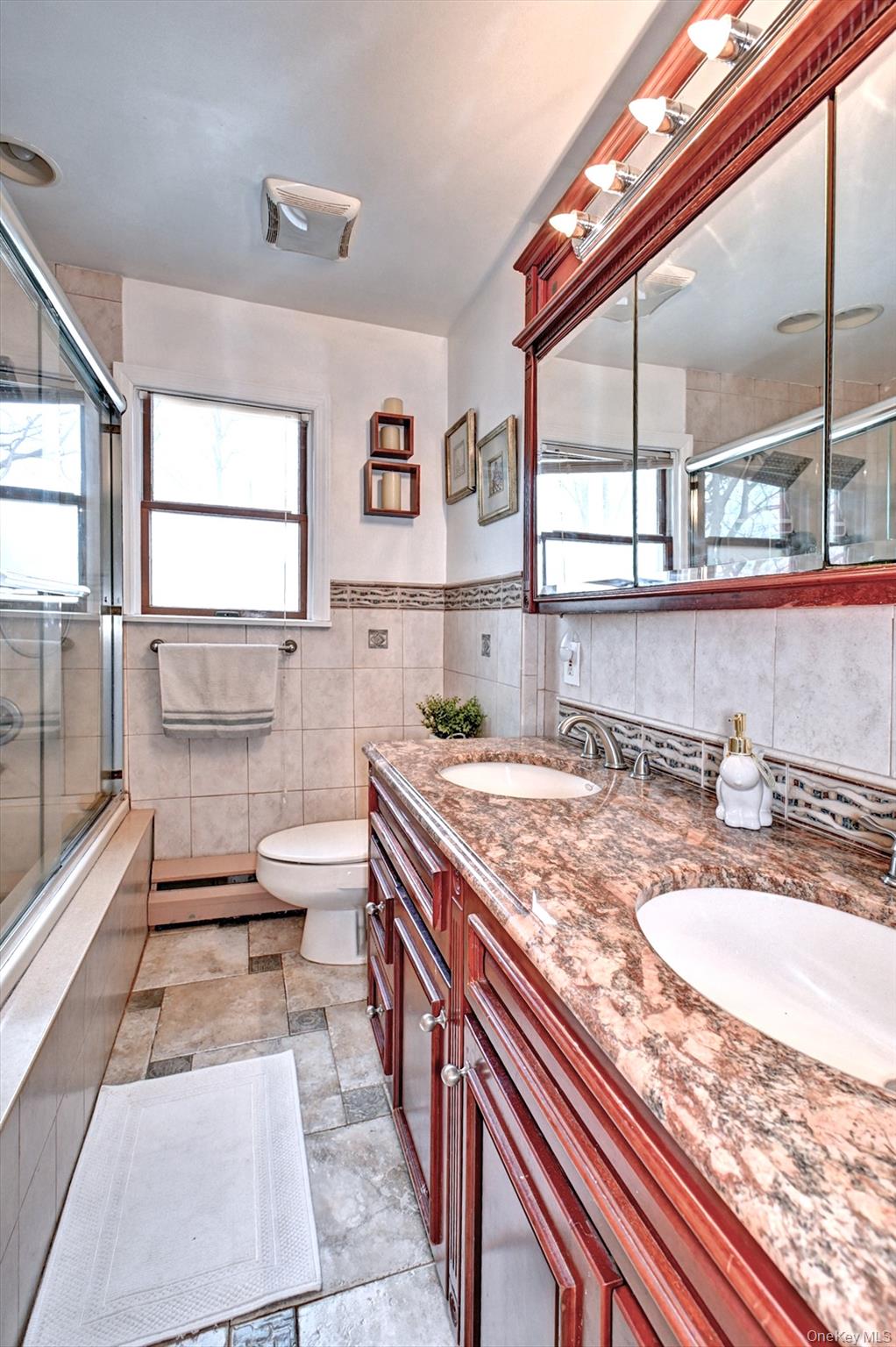 12 Bruce Lane Property Photo 23