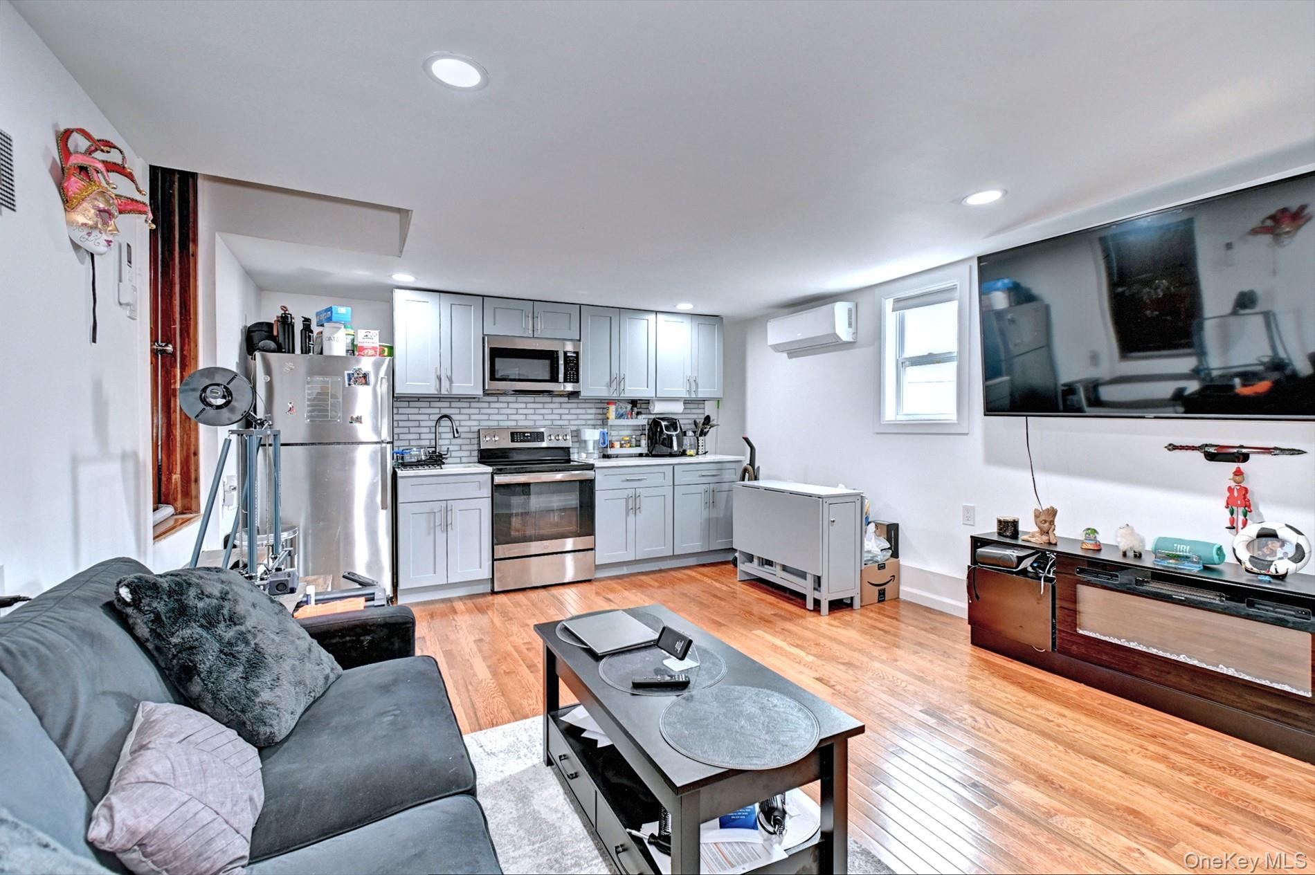 12 Bruce Lane Property Photo 25