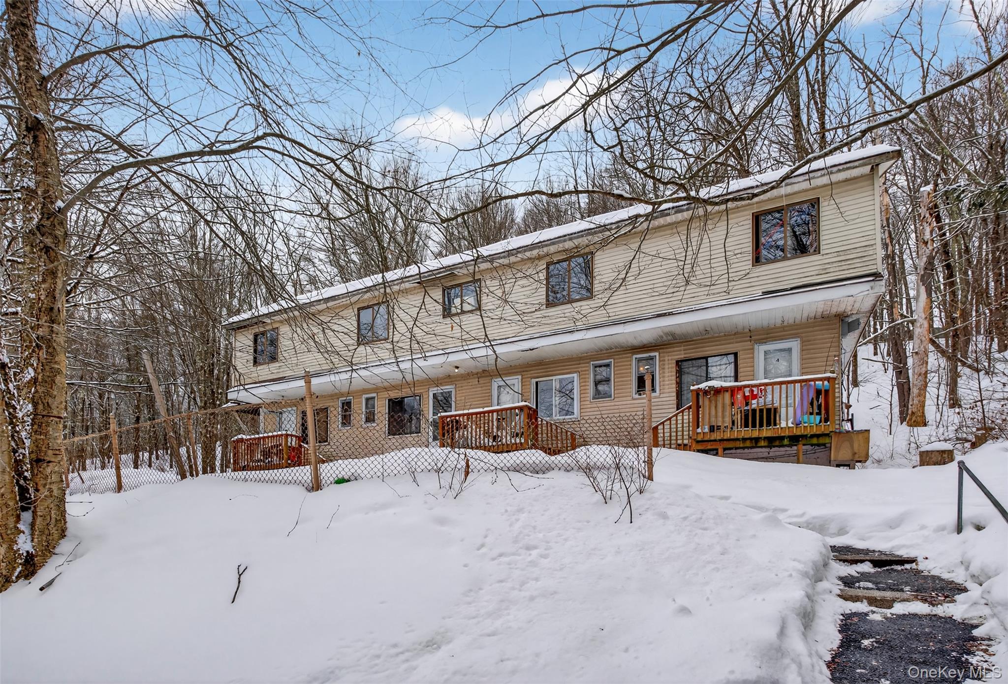 1189 State Route 52 Property Photo 1