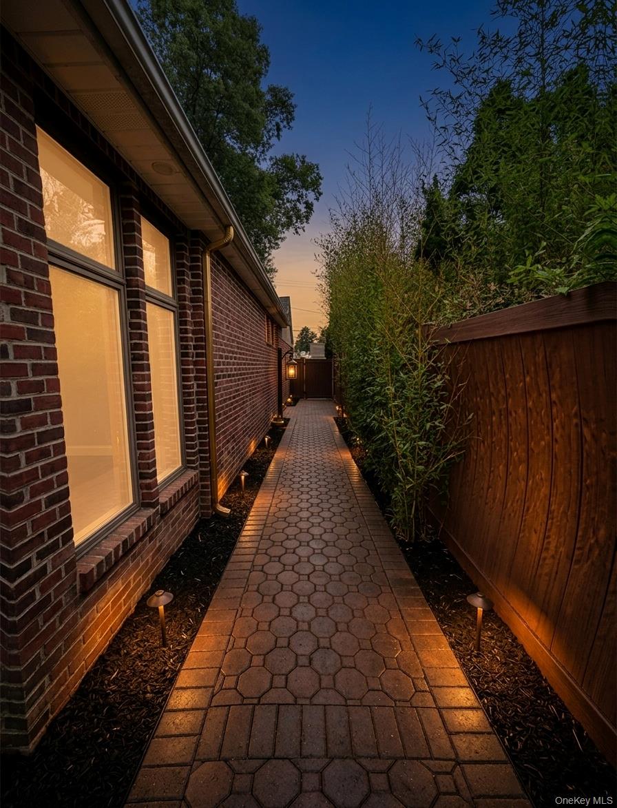 396 Chestnut Avenue Property Photo 10