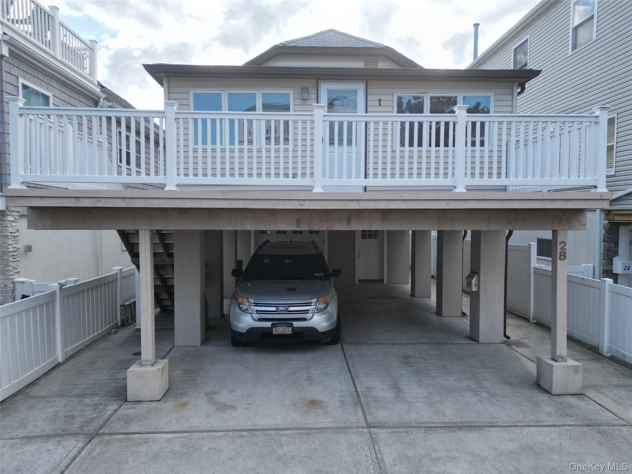 28 New Hampshire Street Property Photo 4