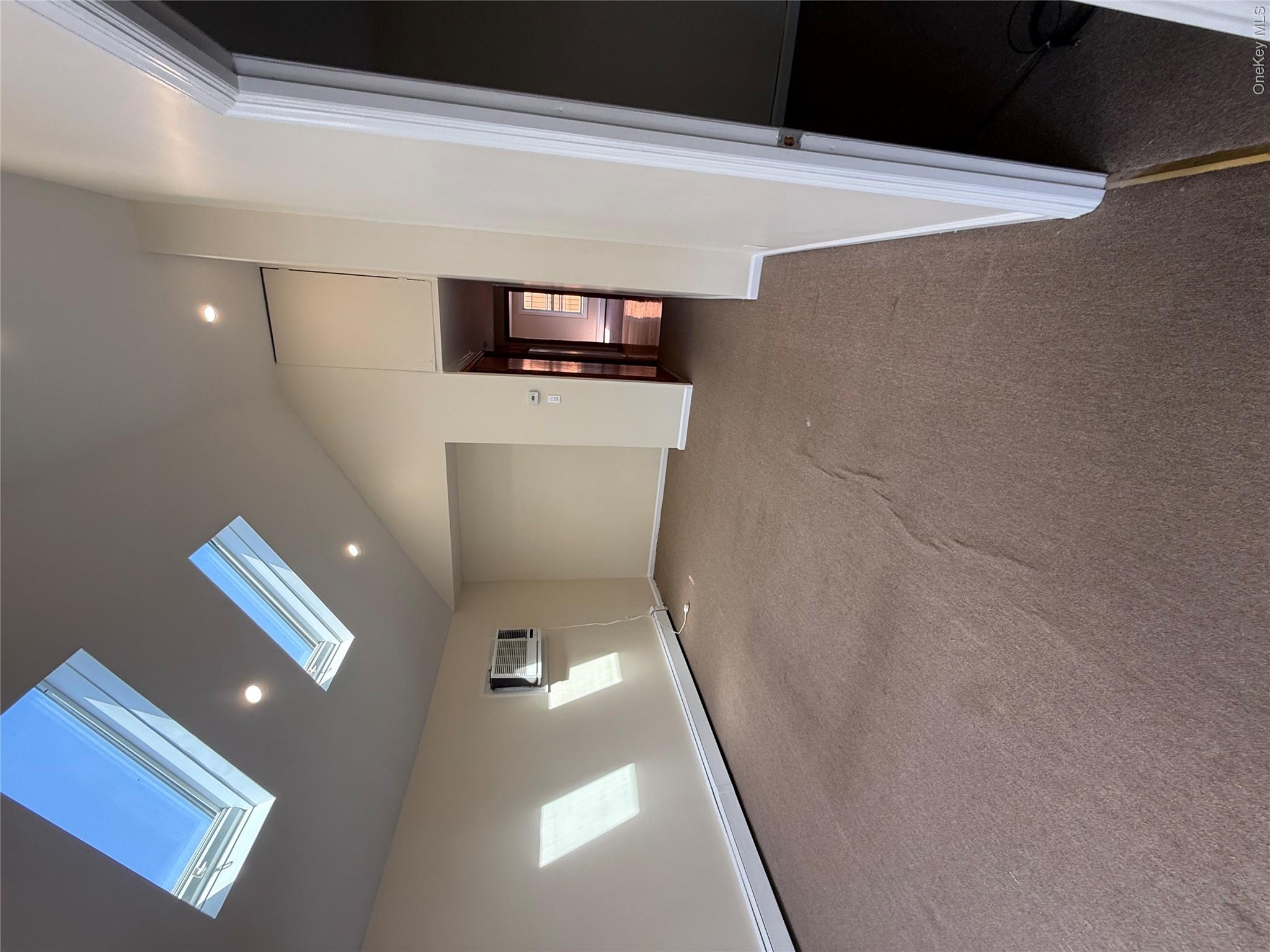 28 New Hampshire Street Property Photo 8