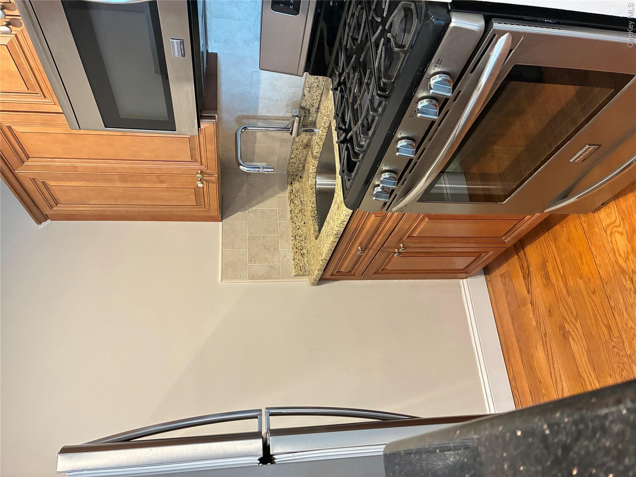 1 E Broadway 7b Property Photo 12