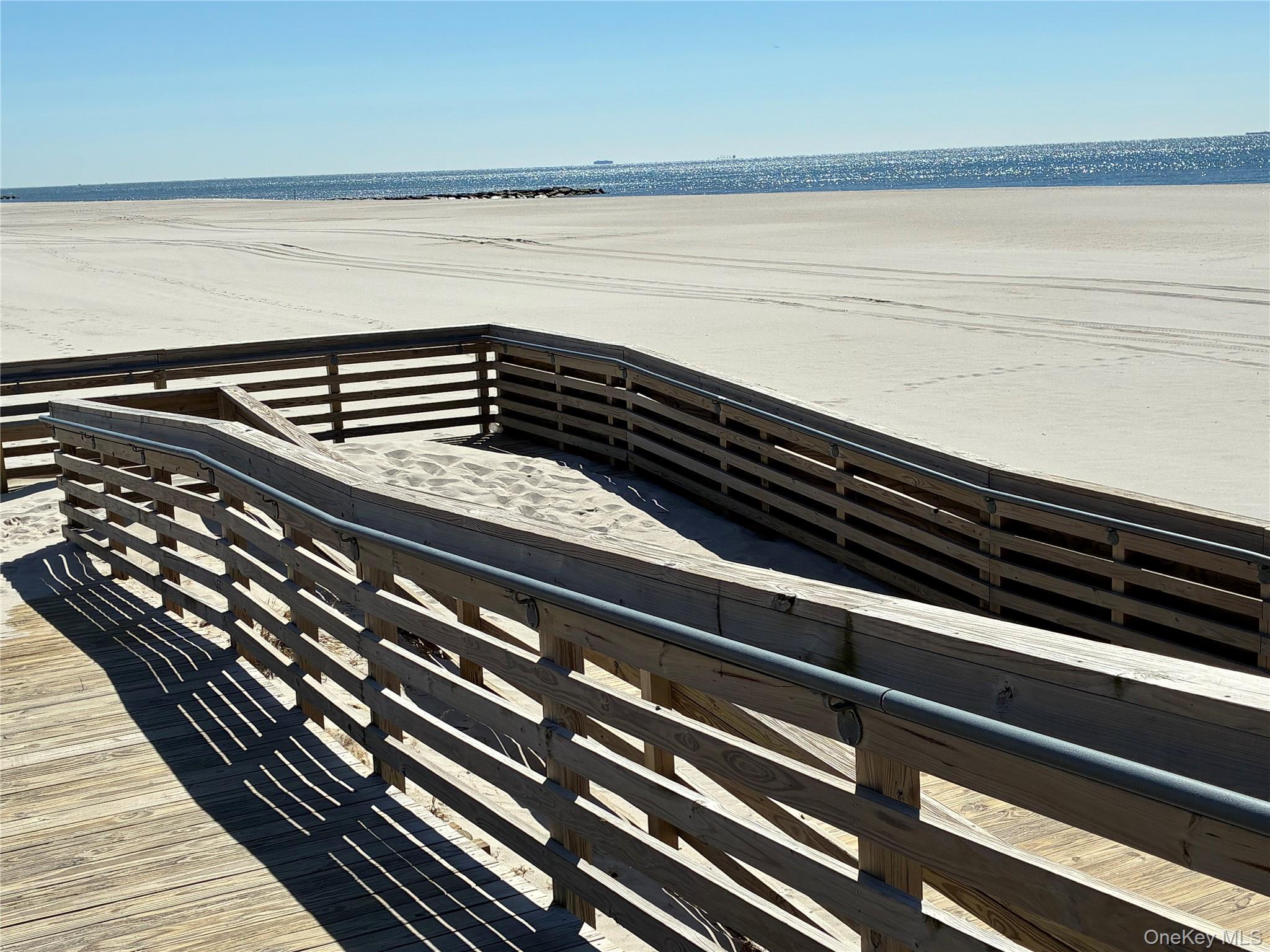1 E Broadway 7b Property Photo 31