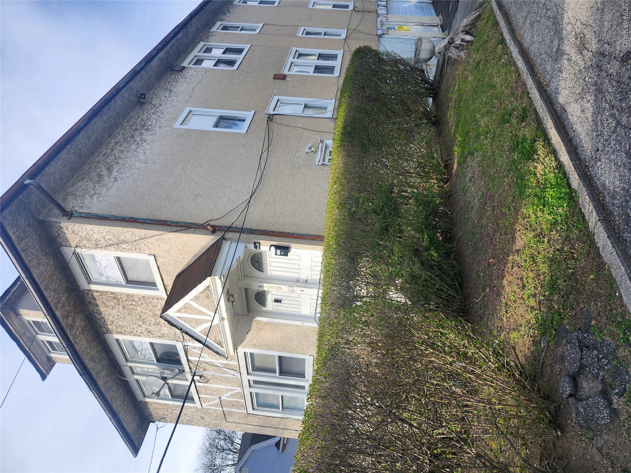 129 Hillside Avenue Property Photo 4