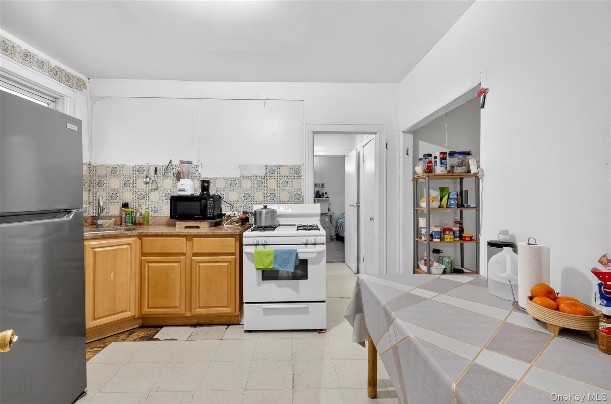 95-11 42nd Avenue Property Photo 10