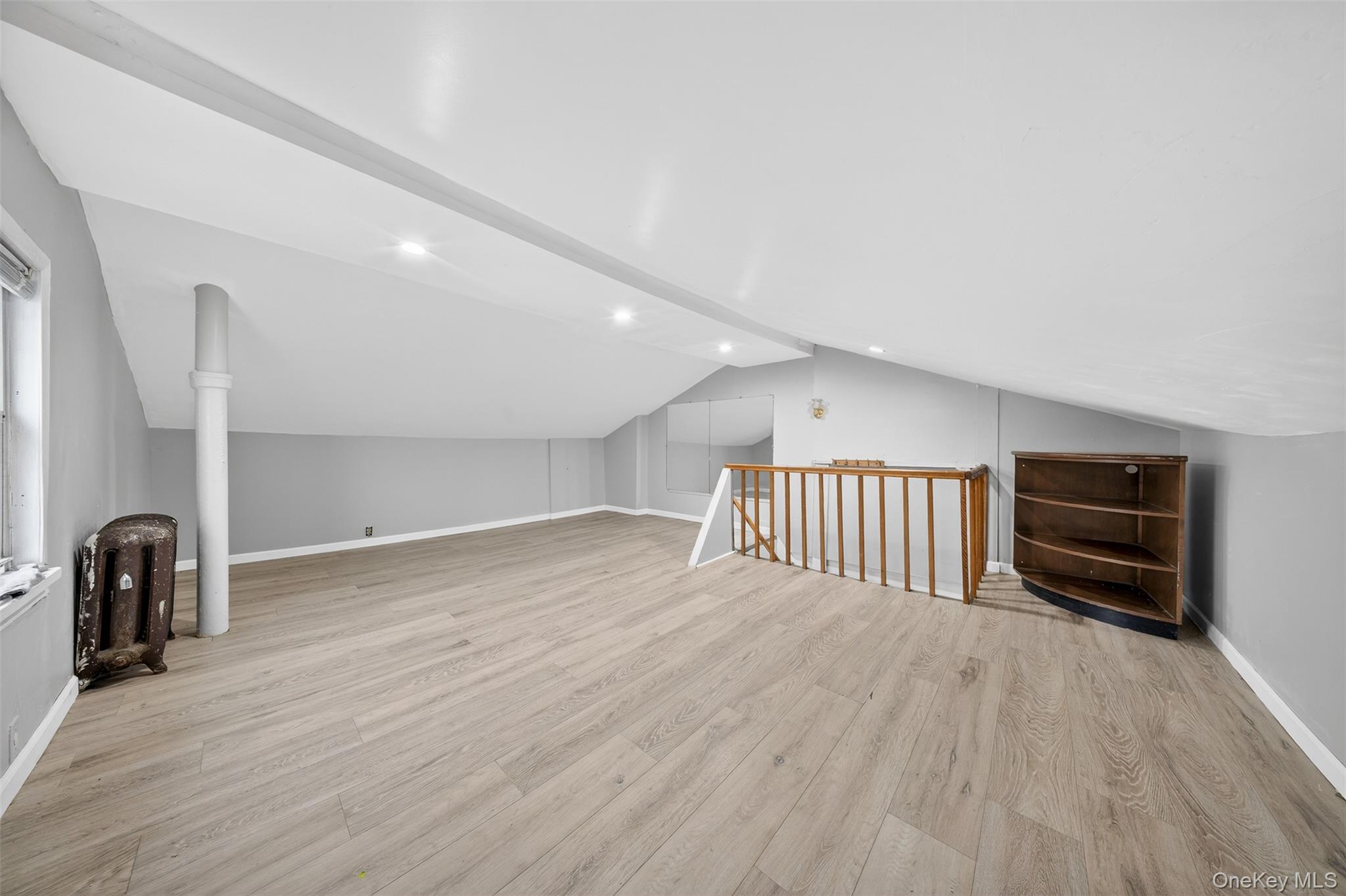95-11 42nd Avenue Property Photo 14