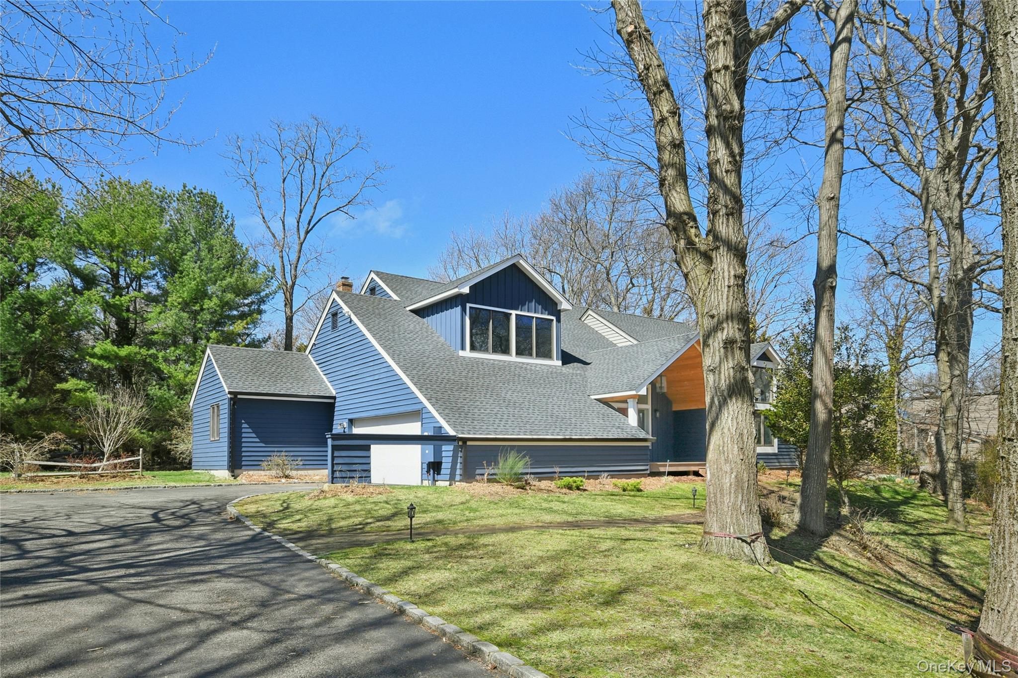 7 Waterview Drive Property Photo 2