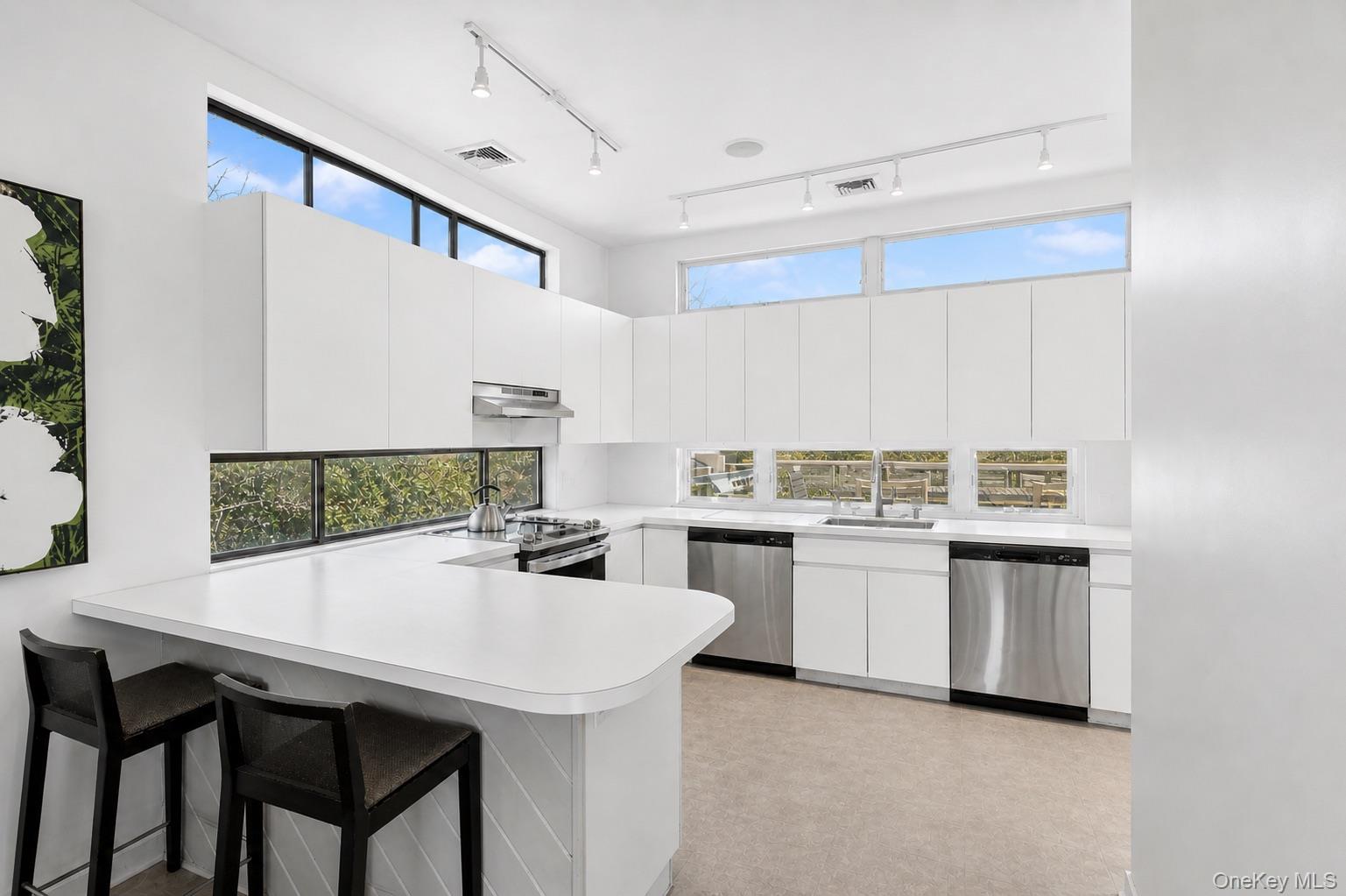 287 Bay Walk Property Photo 14