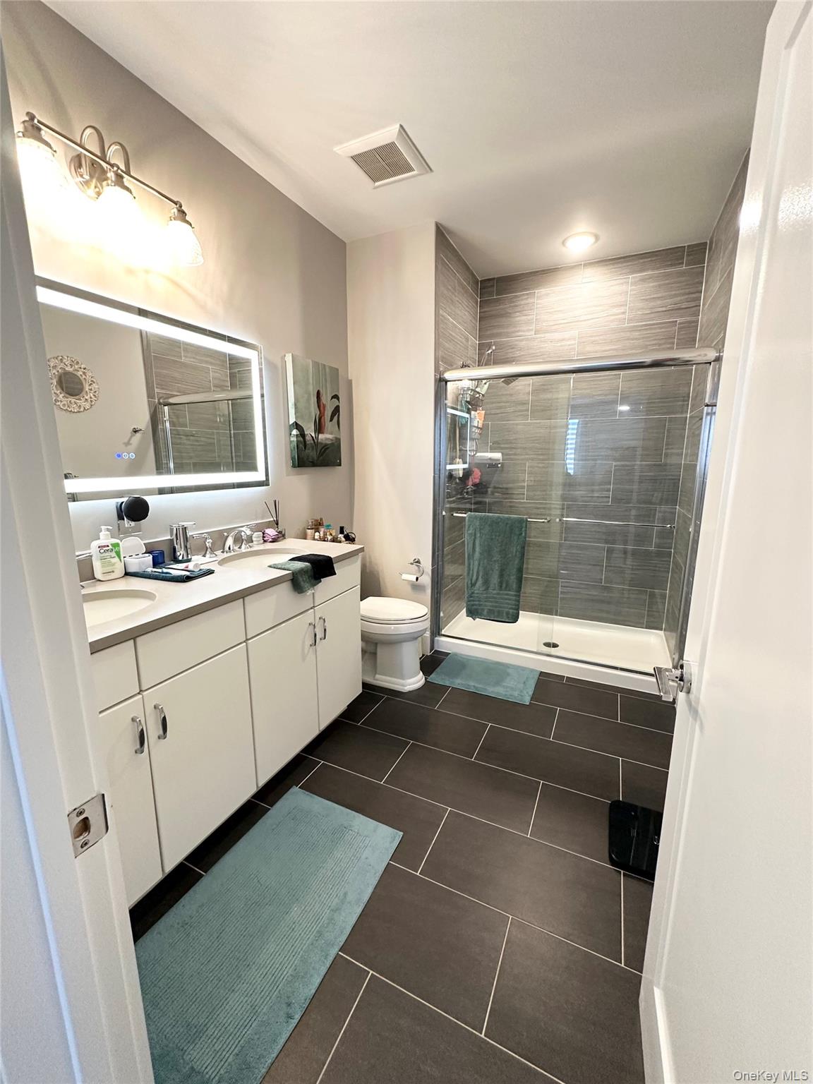 311 Marina Pointe Drive Property Photo 24
