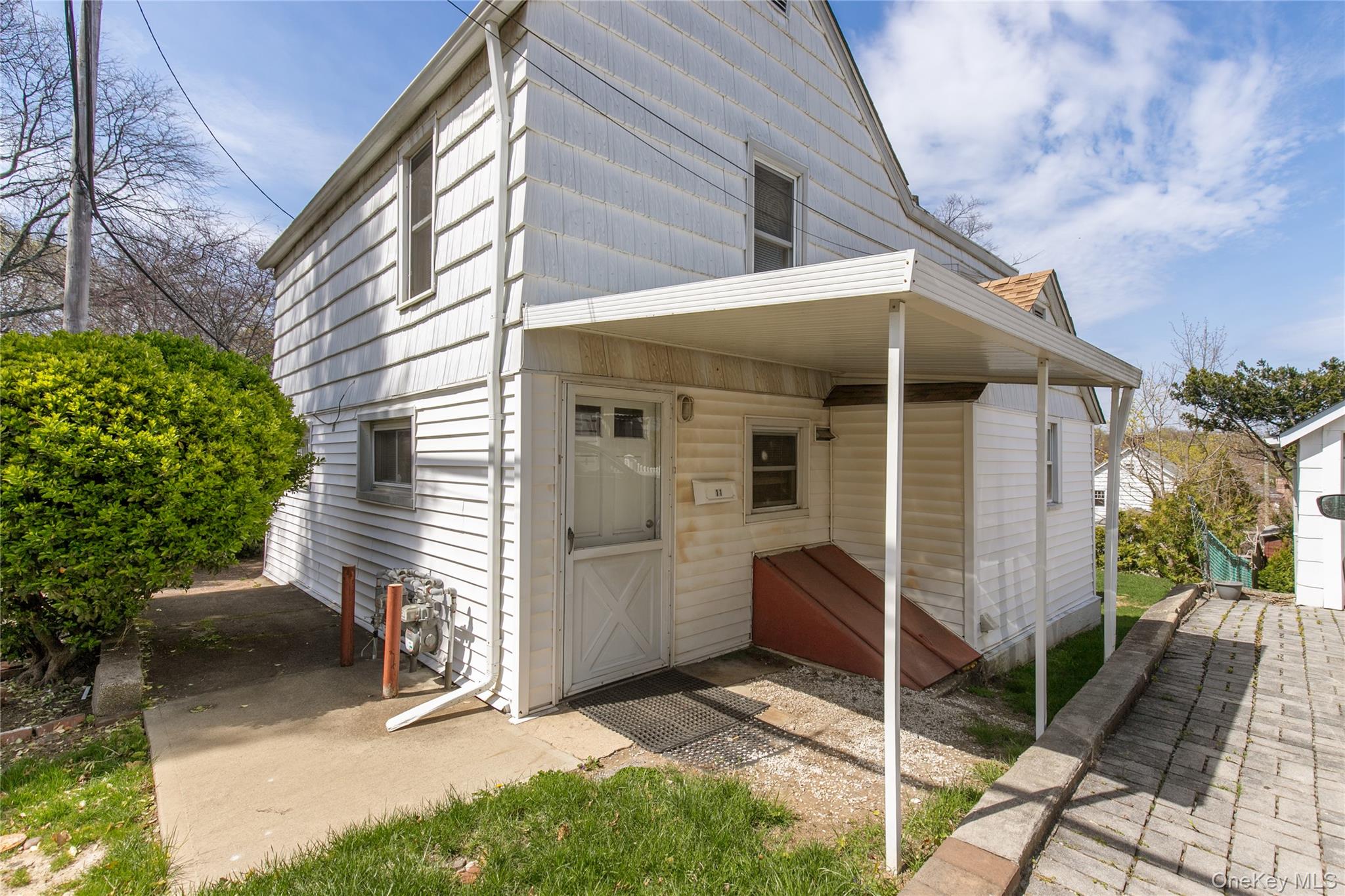 11 Lee Court Property Photo 2