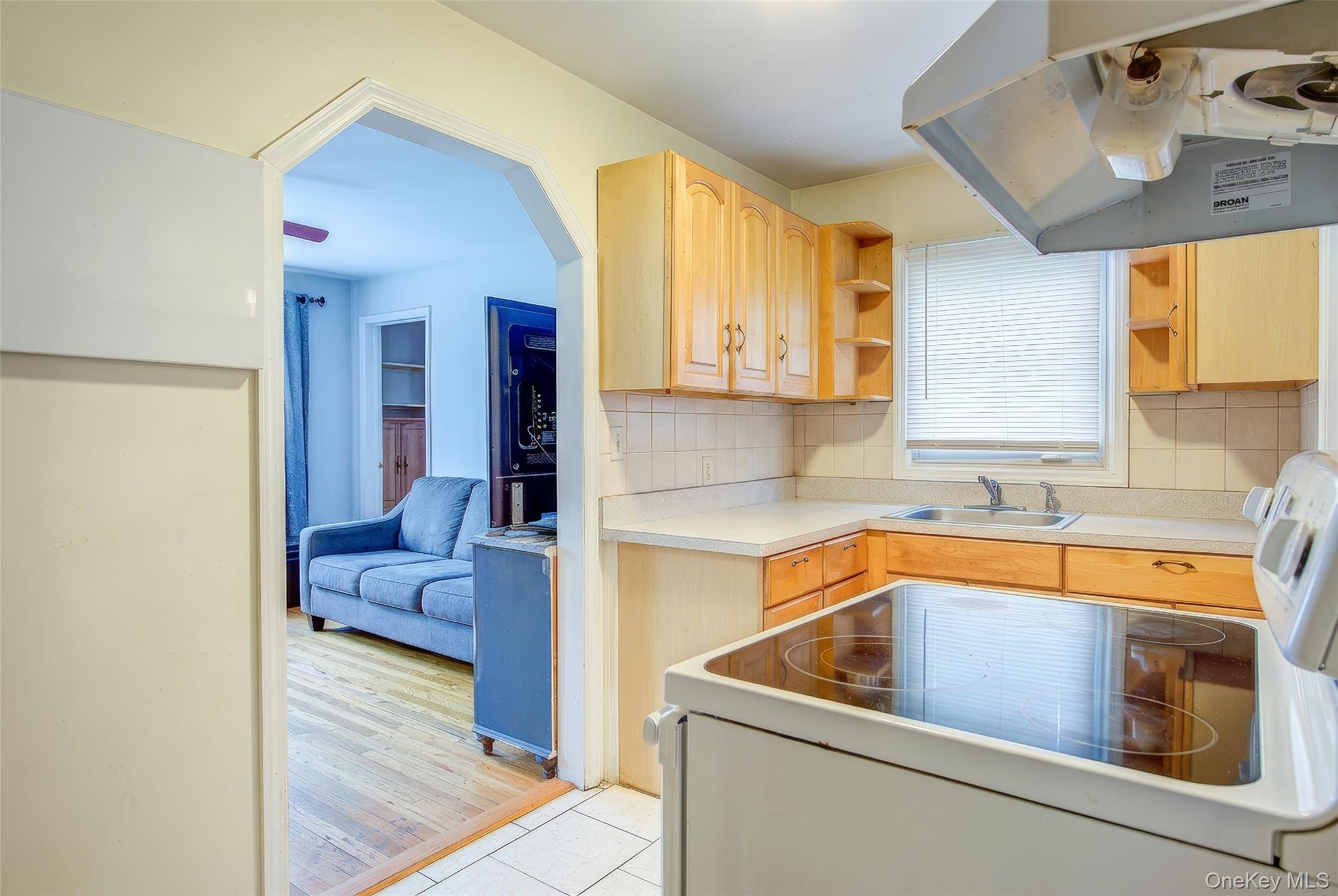 18 Blossom Avenue Property Photo 6