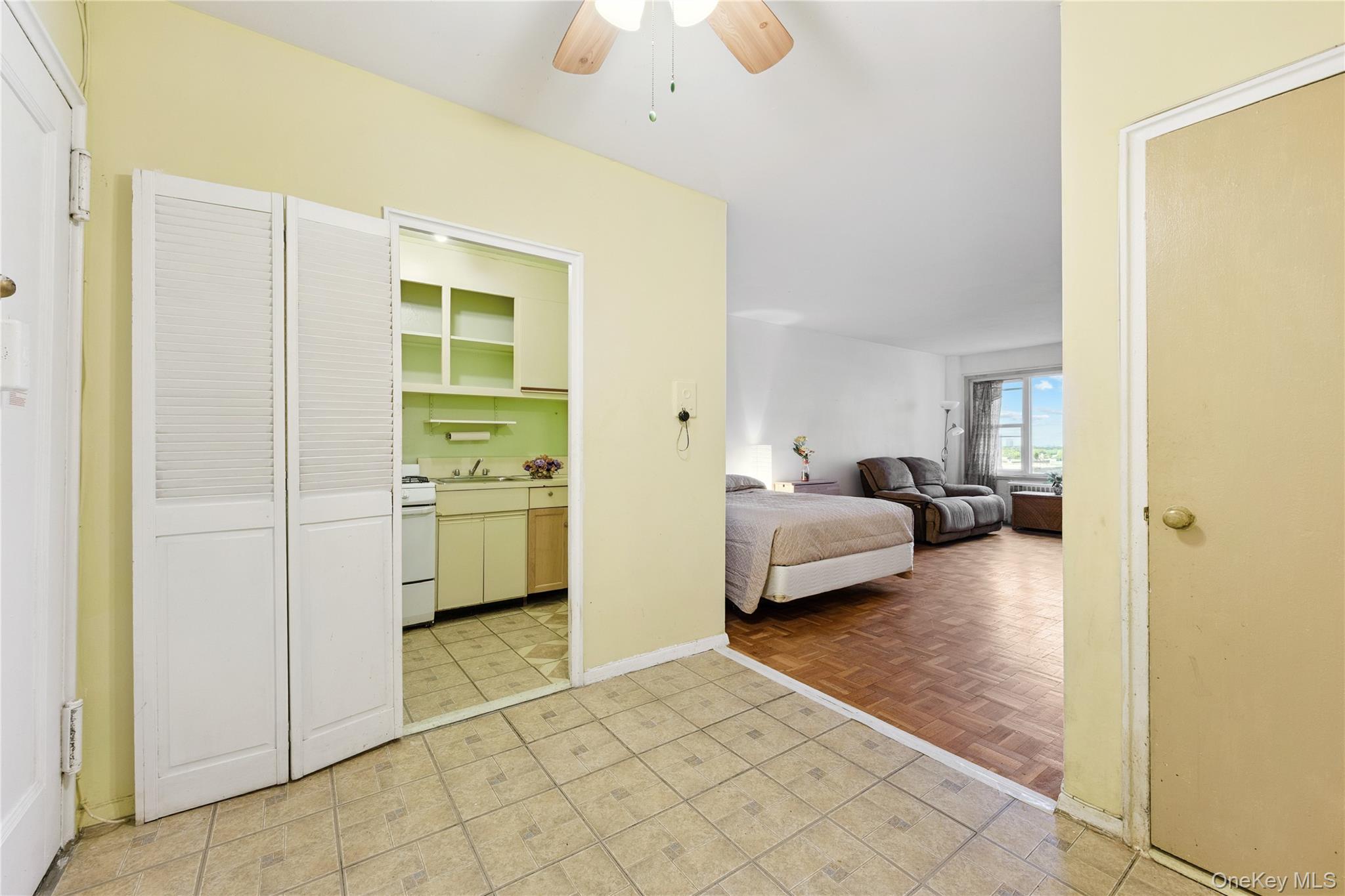 110-45 Queens Blvd 807 Property Photo 5