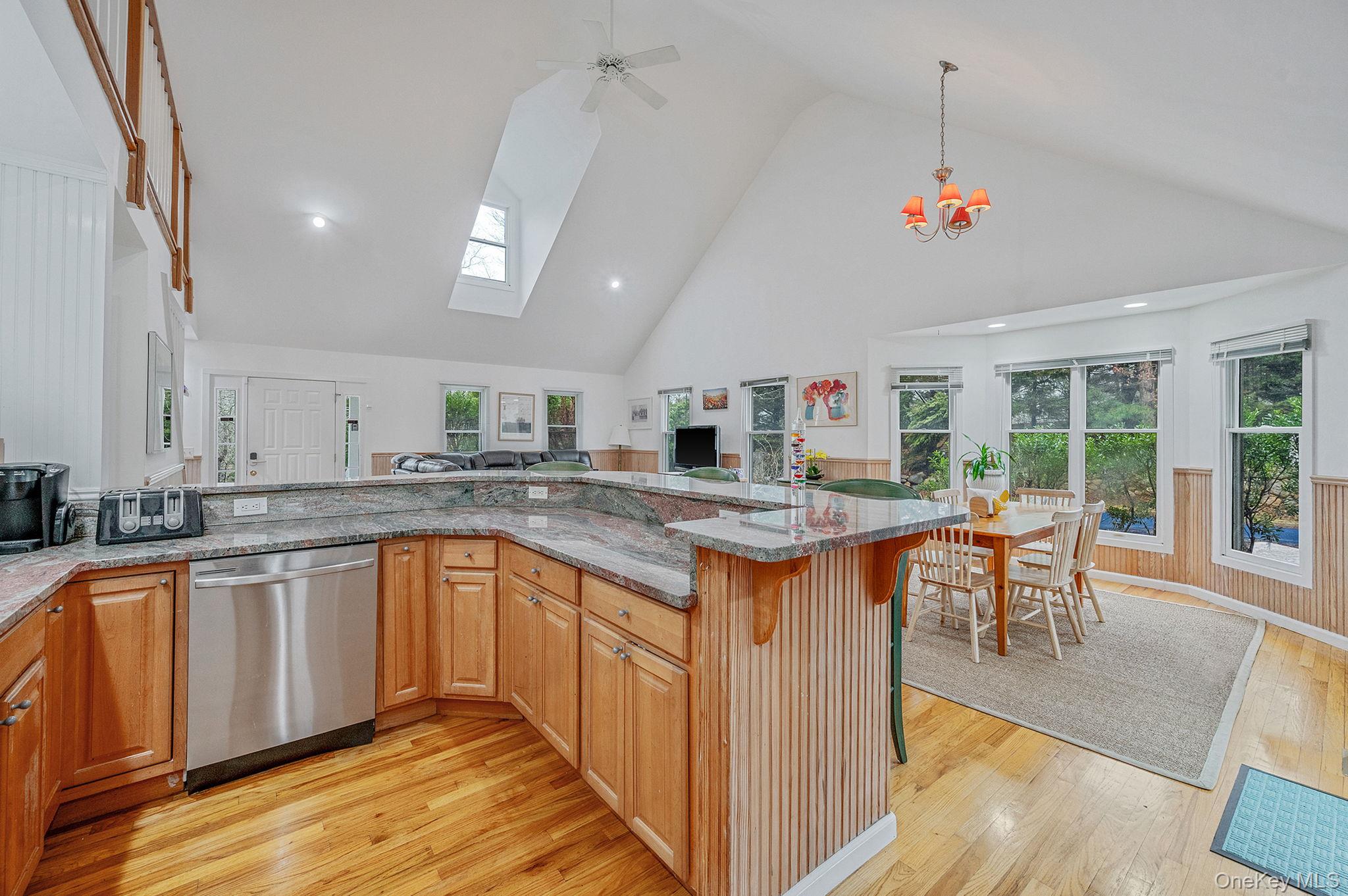128 Springy Banks Road Property Photo 14