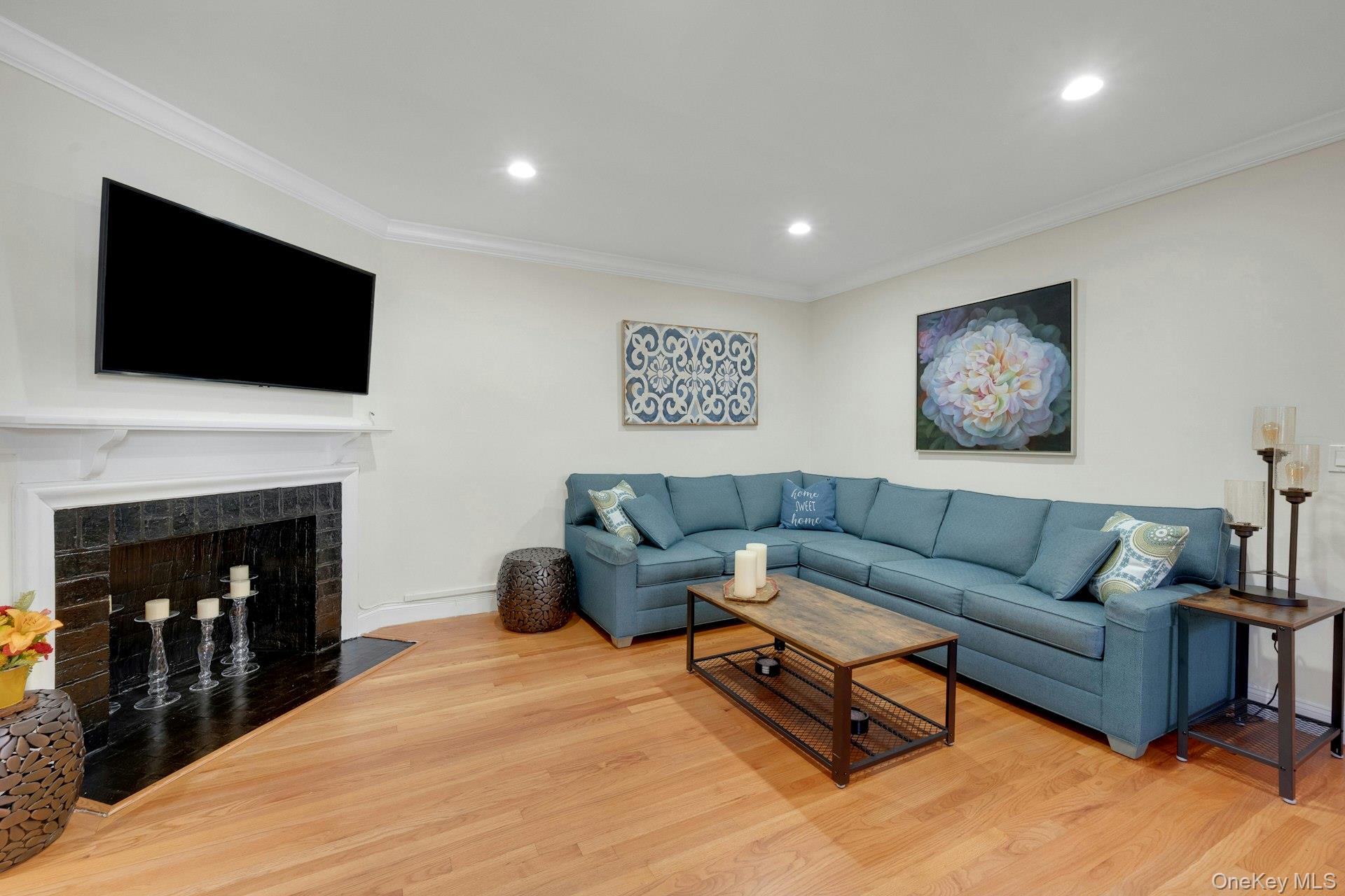 68 E Hartsdale Avenue 5m Property Photo 10