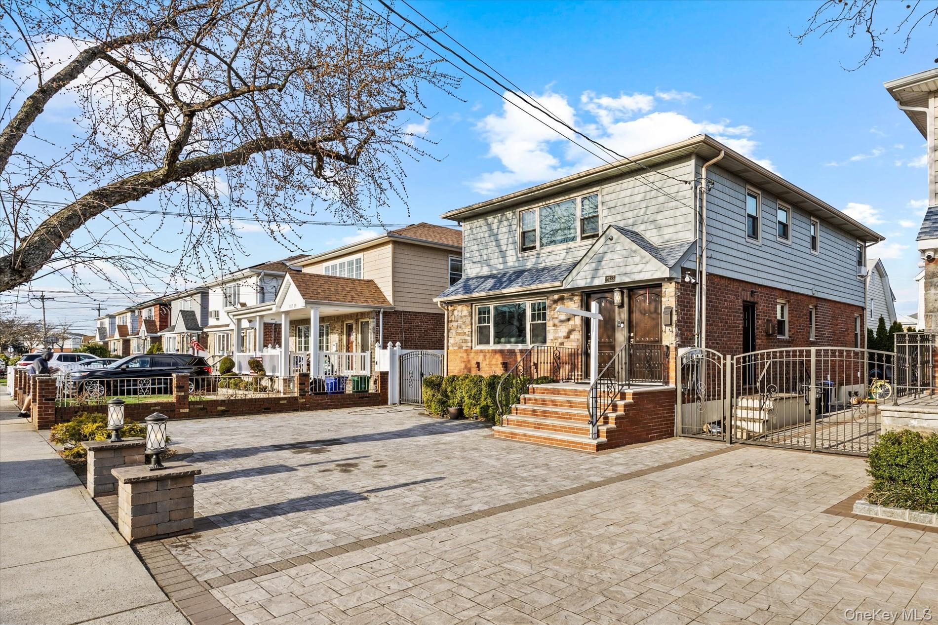 157-33 98th Street Property Photo 1