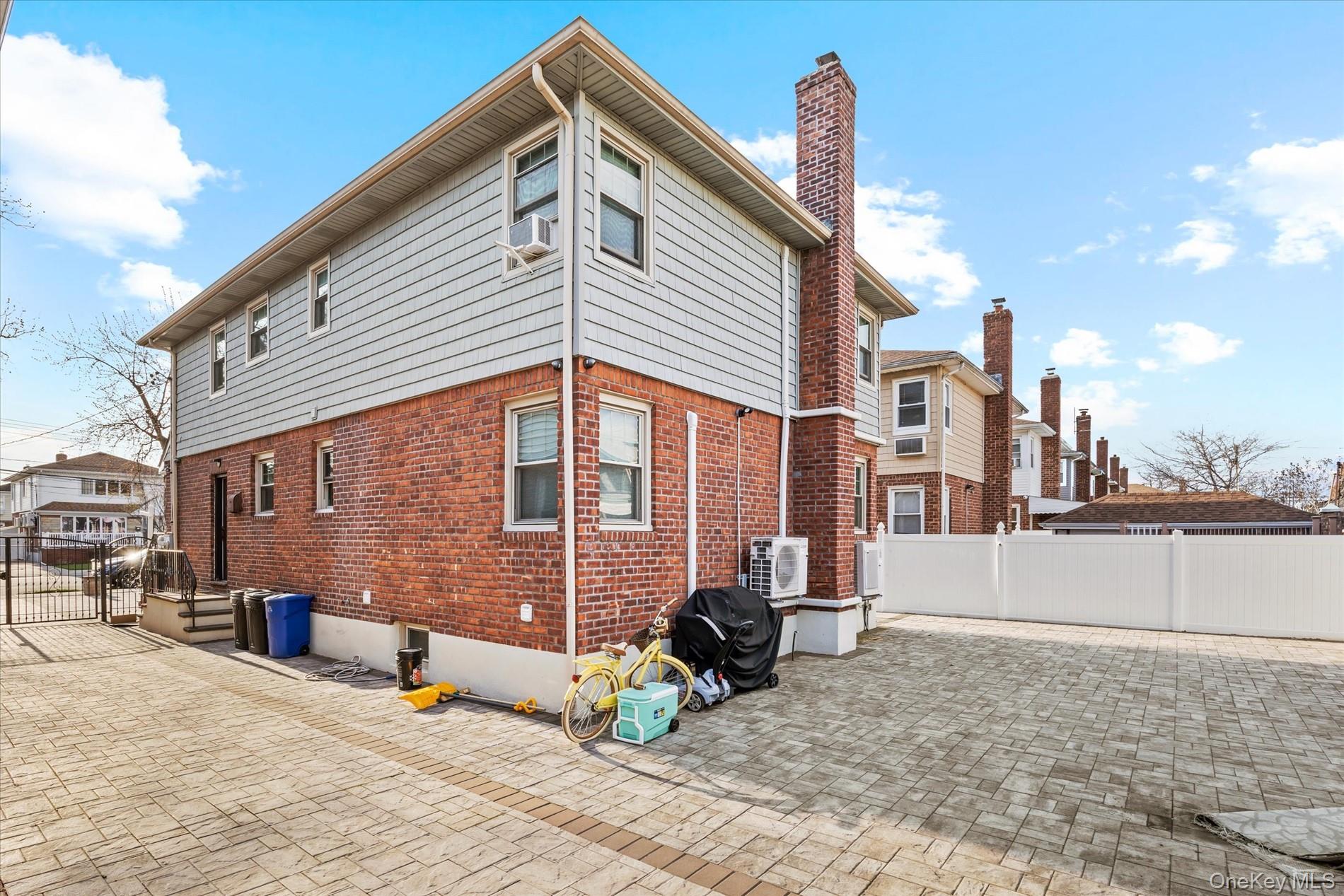 157-33 98th Street Property Photo 30