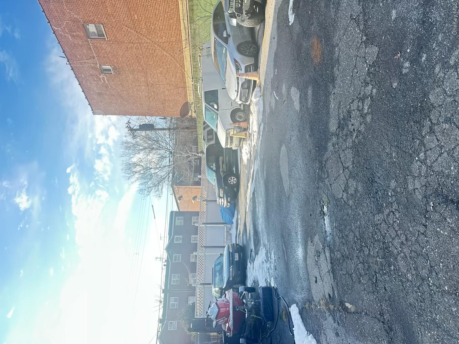 434 Torry Avenue Property Photo 4