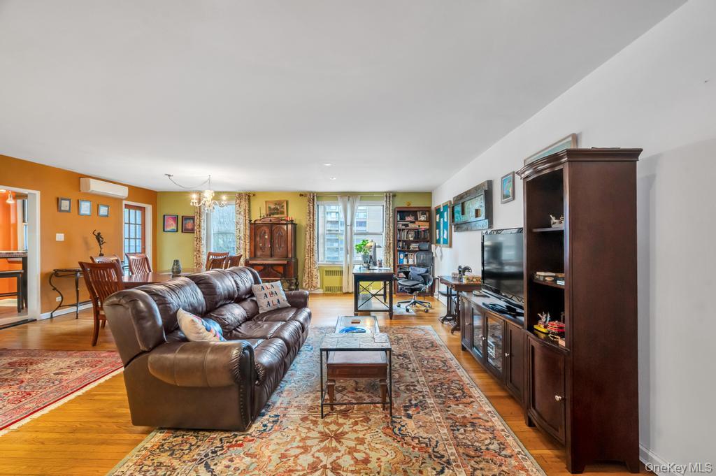 162-41 Powells Cove Boulevard 2j Property Photo 7