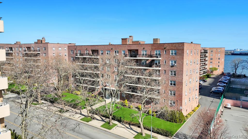 162-41 Powells Cove Boulevard 2j Property Photo 28